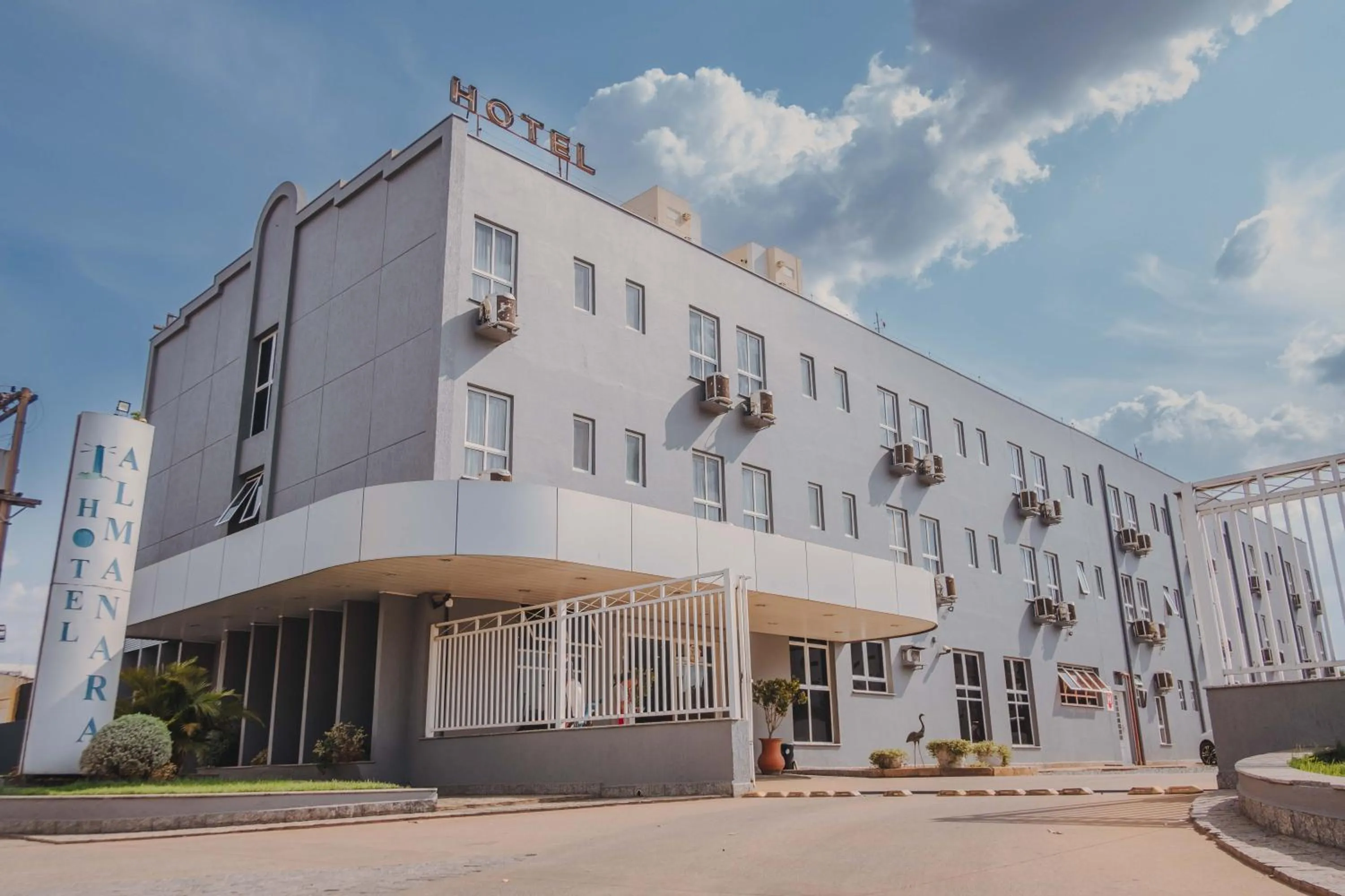 Property building in Hotel Almanara Cuiabá-Mato Grosso-Brasil