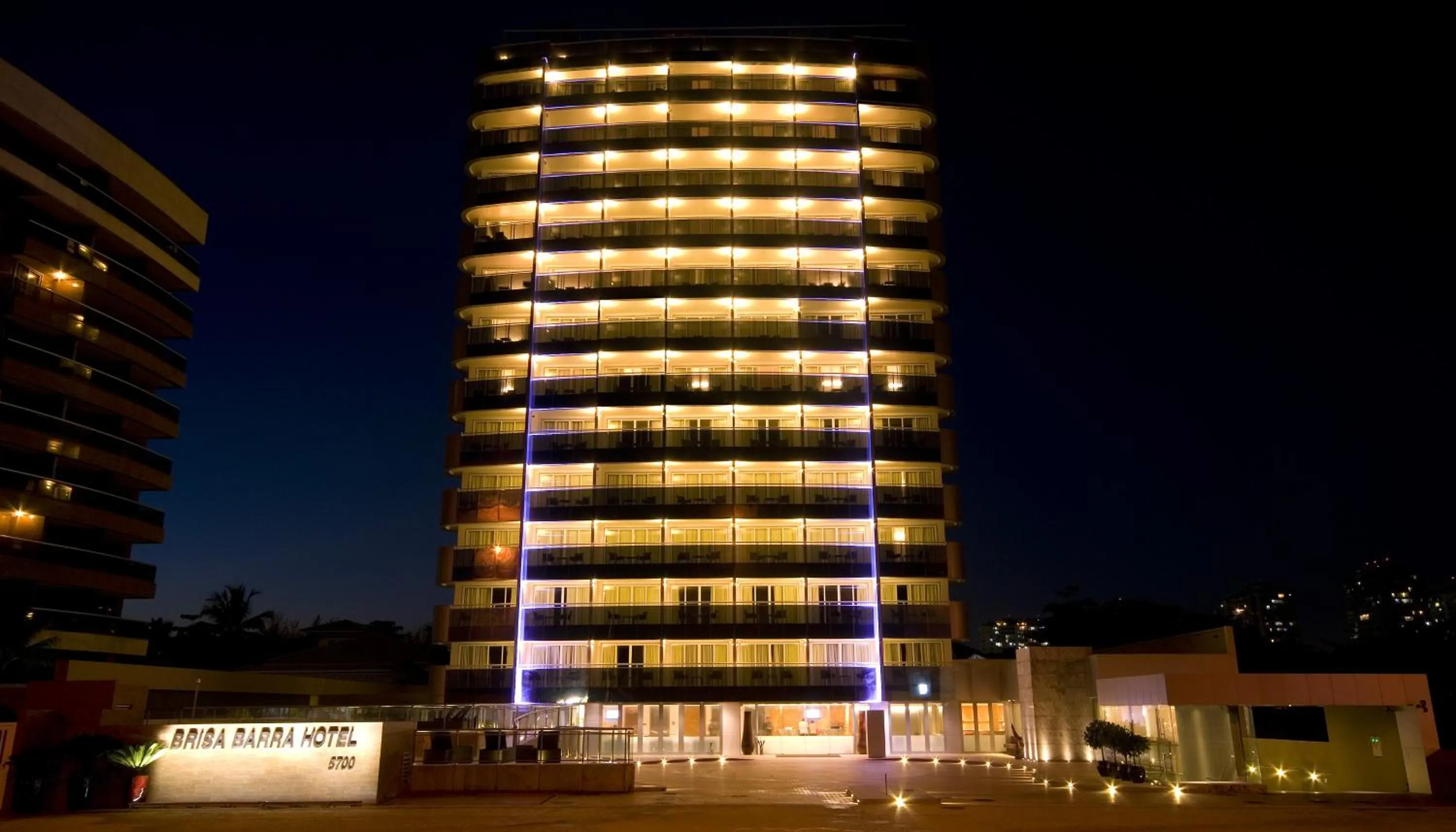 Property building in Riale Brisa Barra