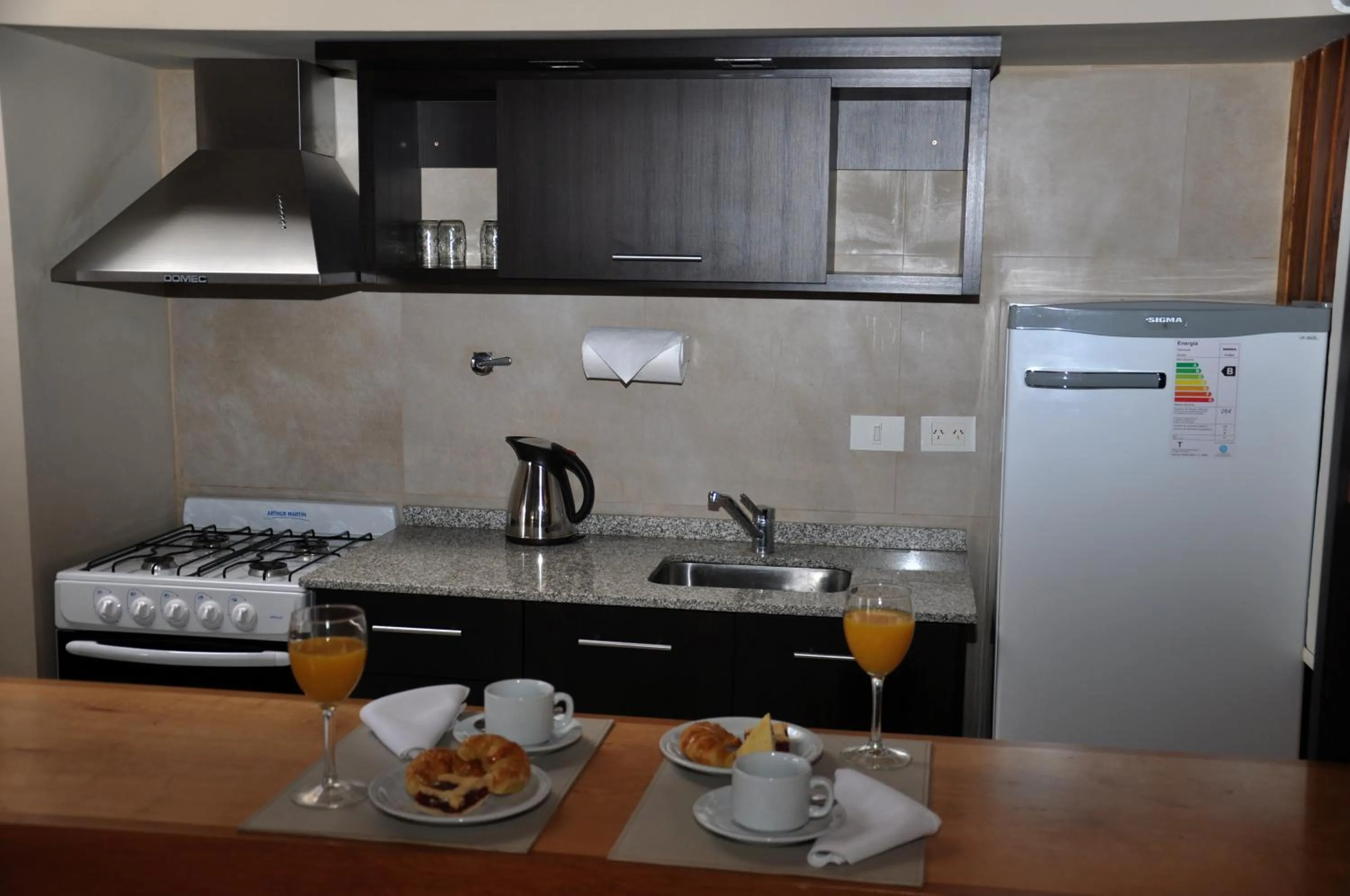 Kitchen or kitchenette in Monasterio Hotel Boutique