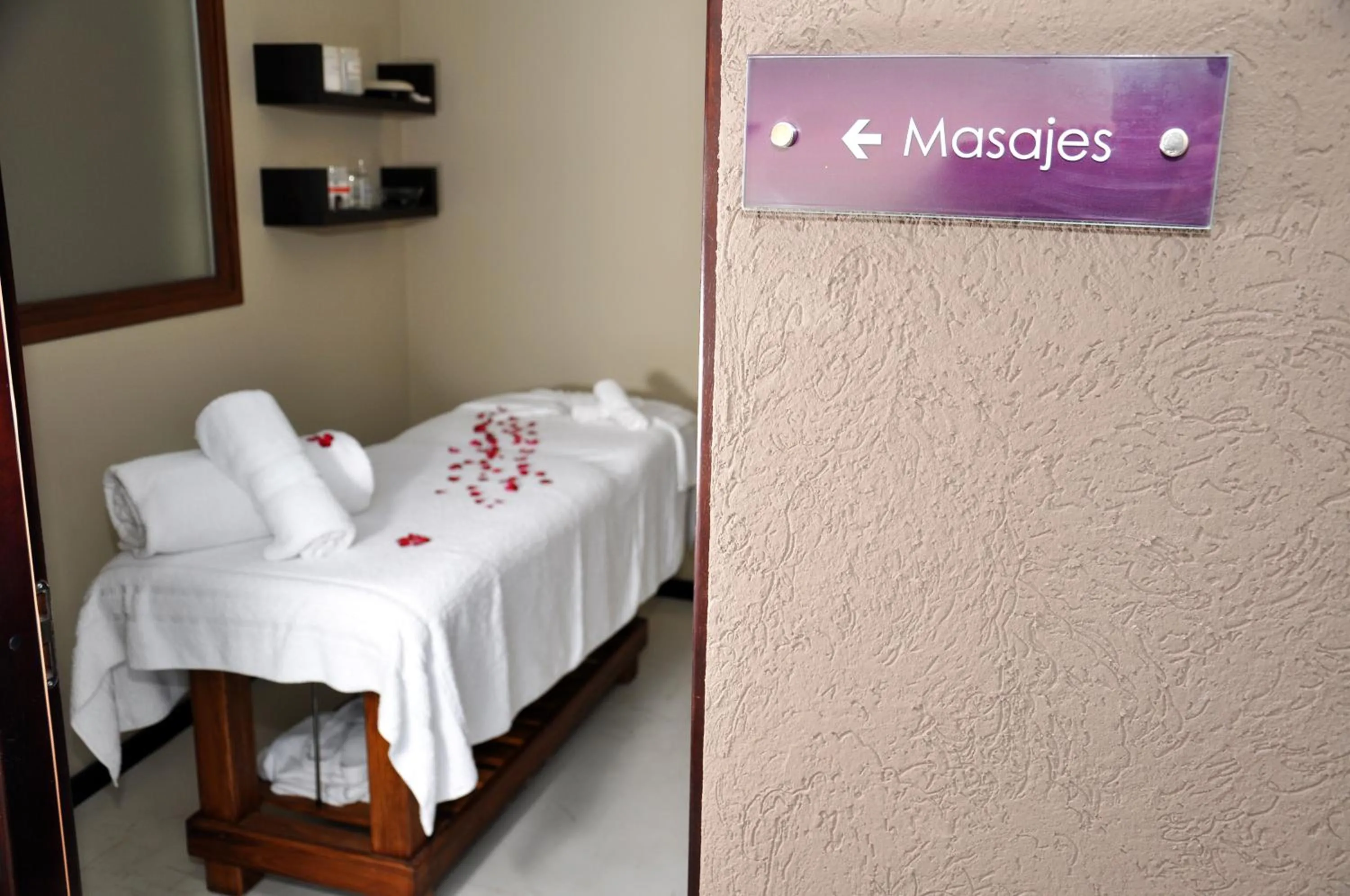 Spa and wellness centre/facilities, Bed in Monasterio Hotel Boutique