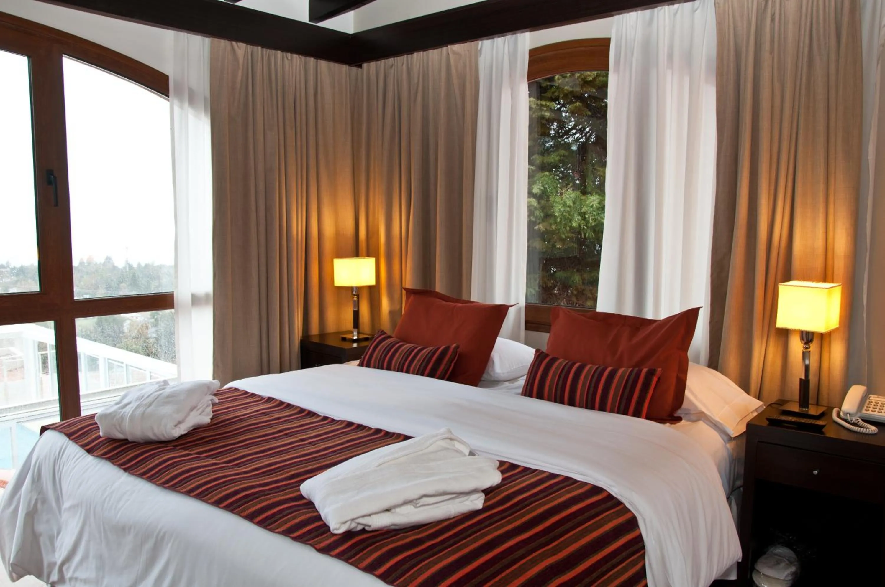 Bedroom, Bed in Monasterio Hotel Boutique