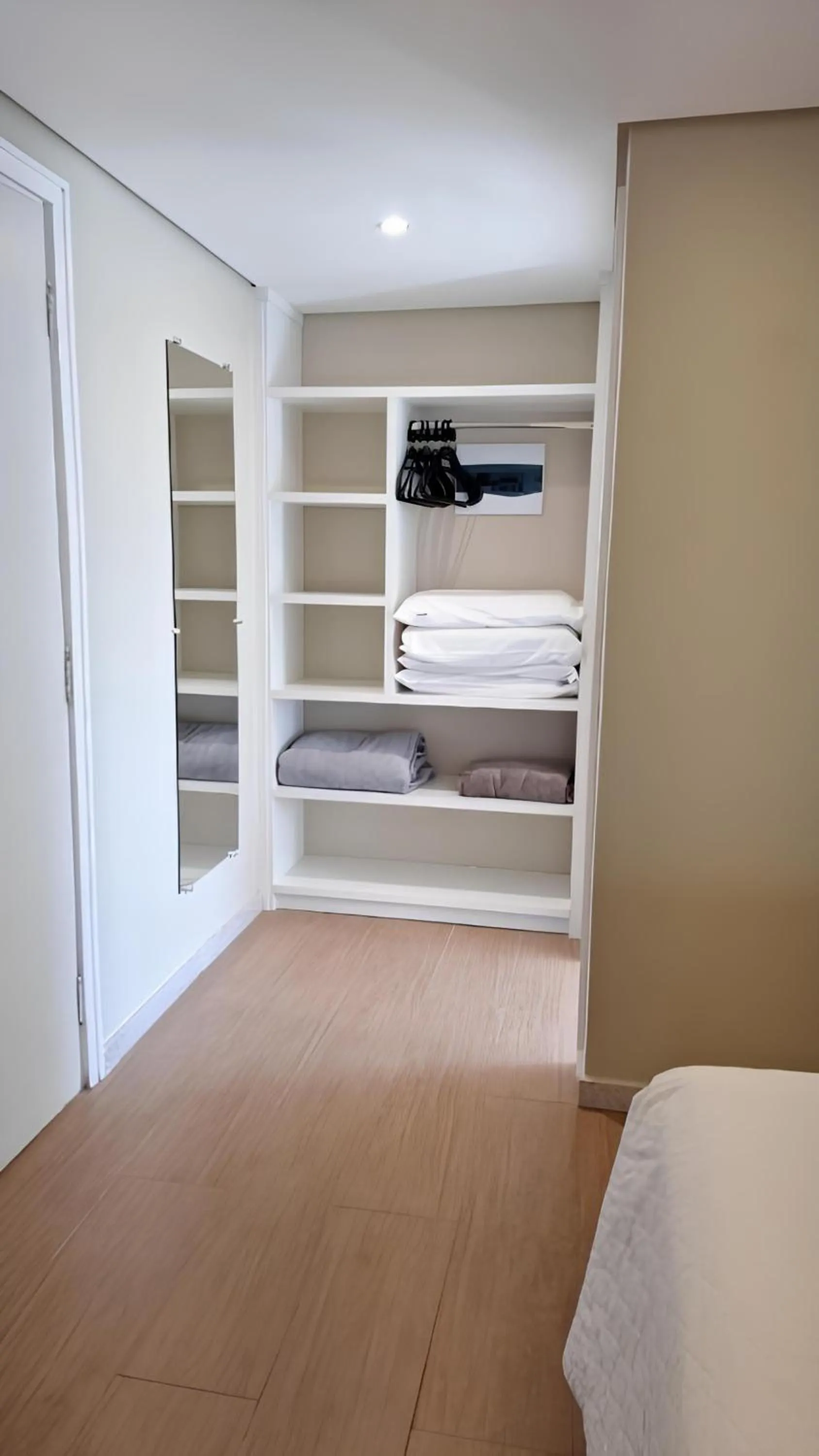 Photo of the whole room, Bed in VOA Plazza Hotel