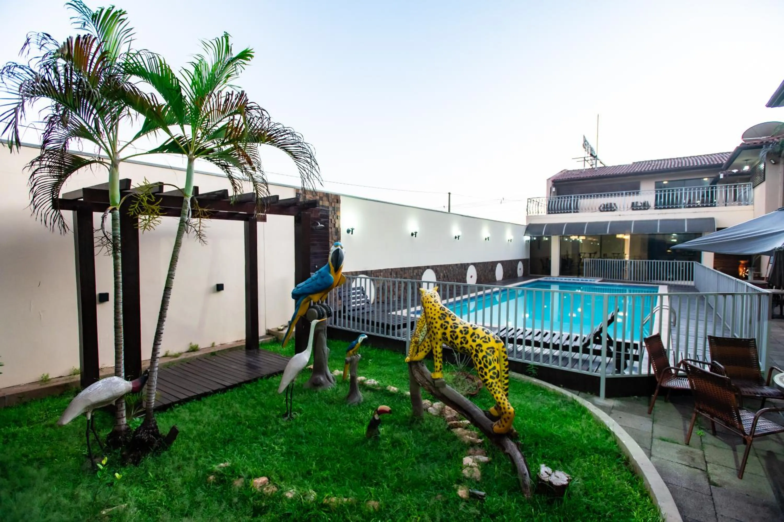 Swimming pool in Hotel 365