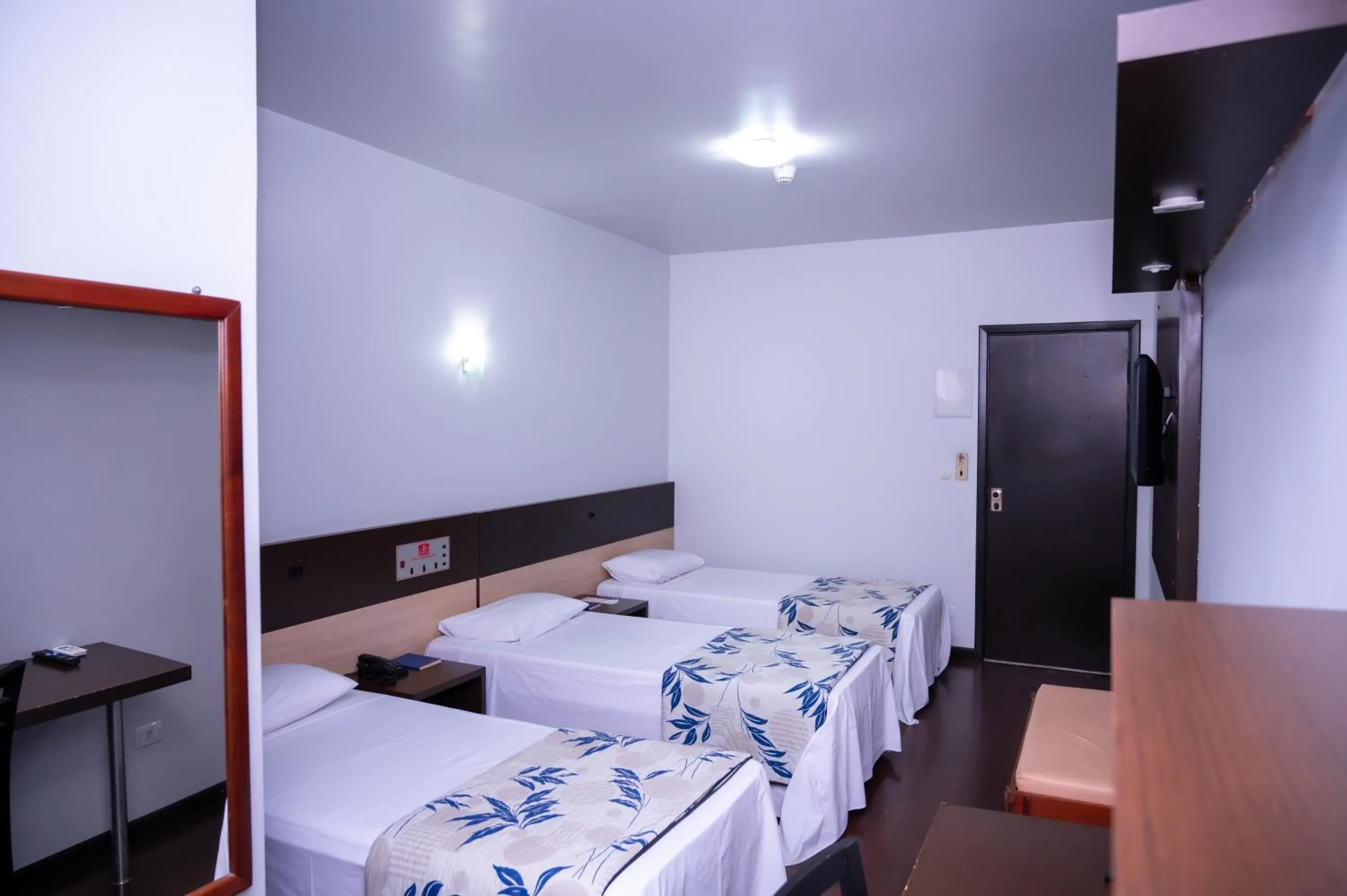 Bedroom, Bed in Hotel 365