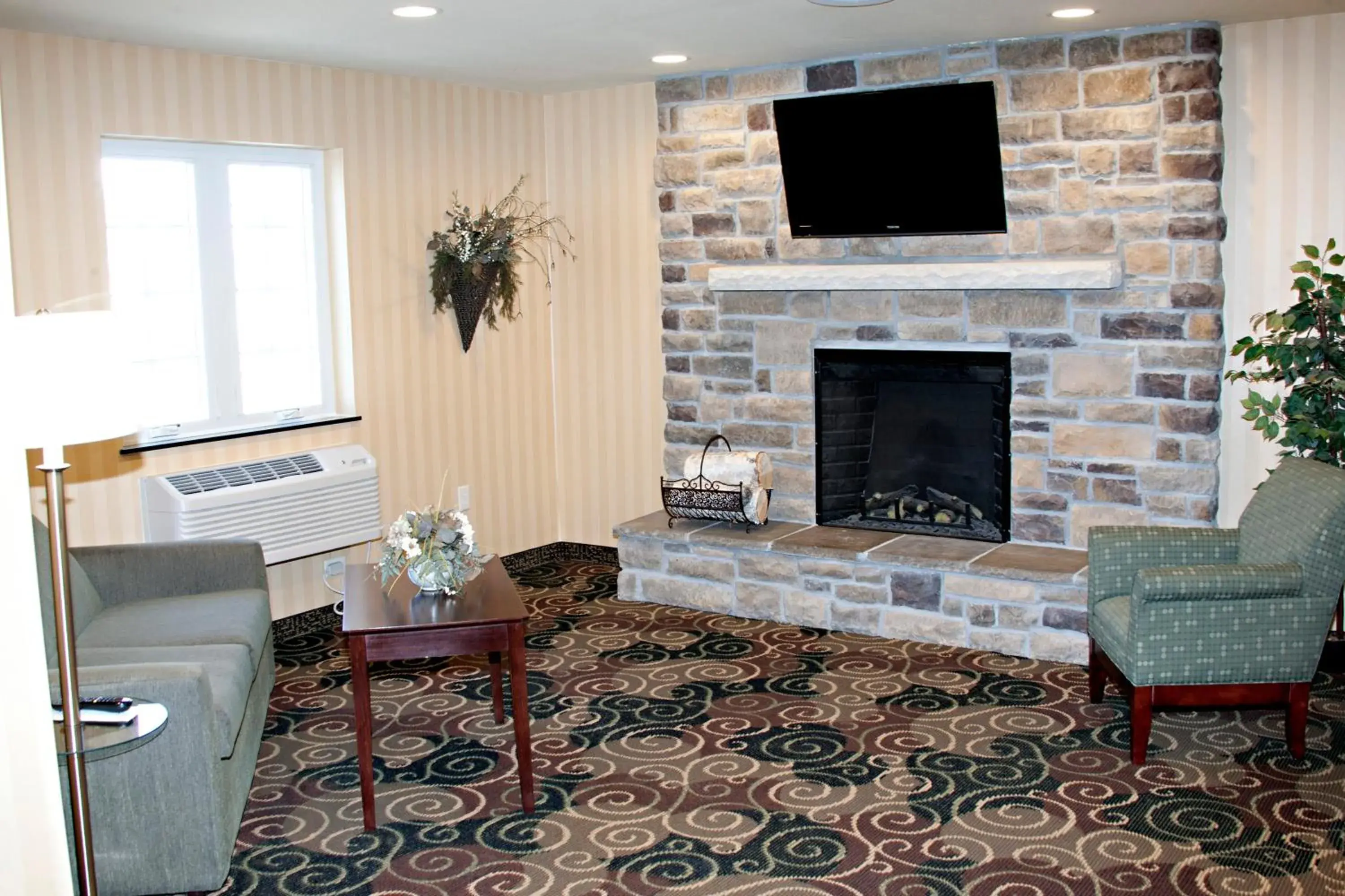 Lobby or reception in Cobblestone Inn & Suites - Langdon Lobby or reception in Cobblestone Inn & Suites - Langdon