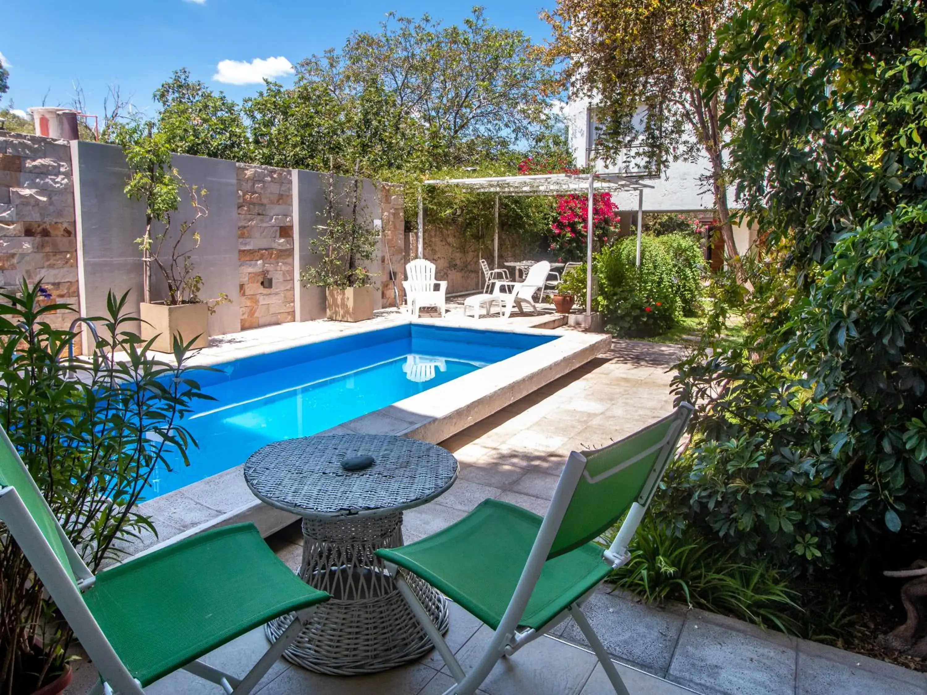 Swimming pool in Paradise Departamentos Swimming pool in Paradise Departamentos