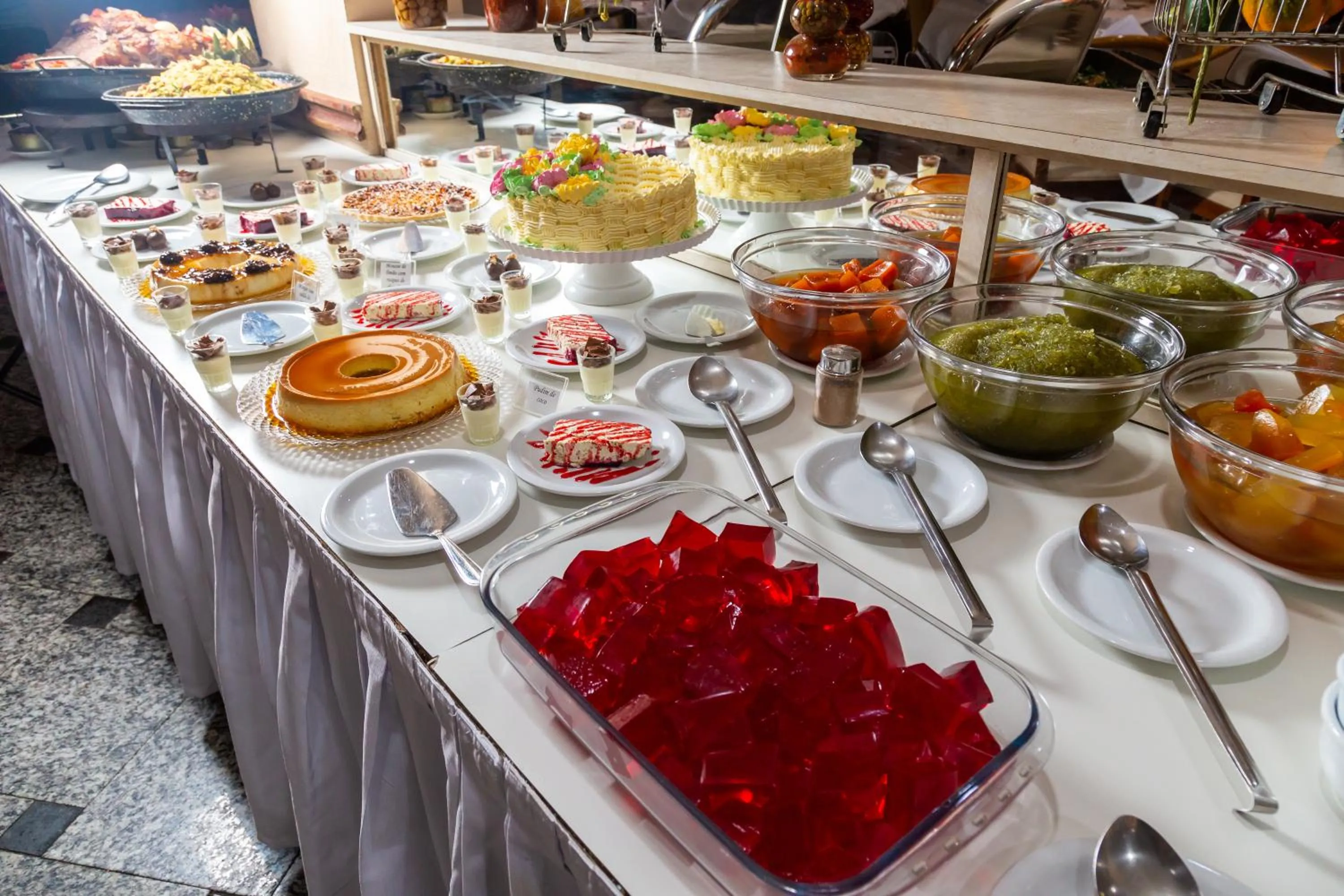 Food in Hotel Guarany