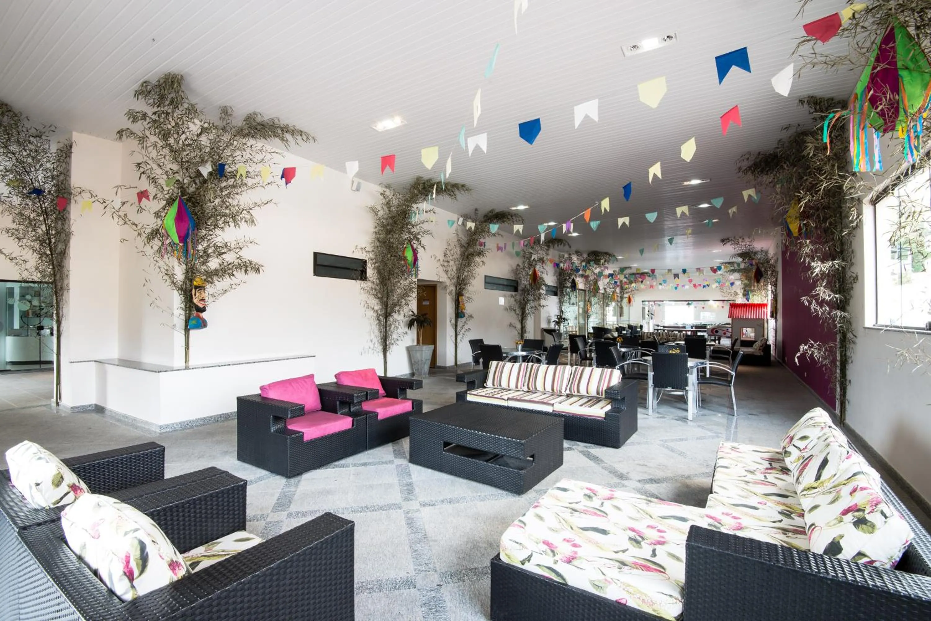 Seating area in Hotel Guarany