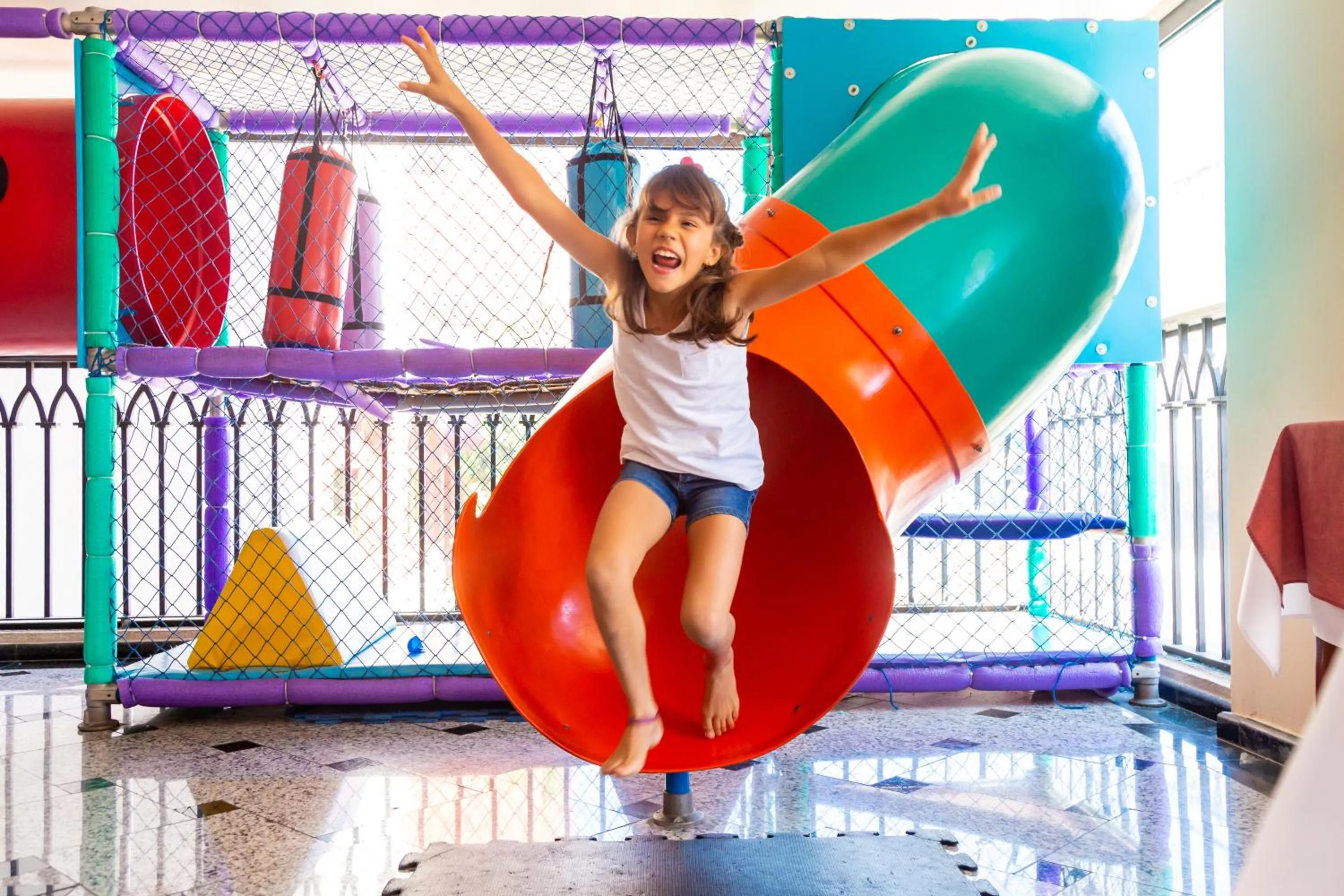 People in Hotel Guarany