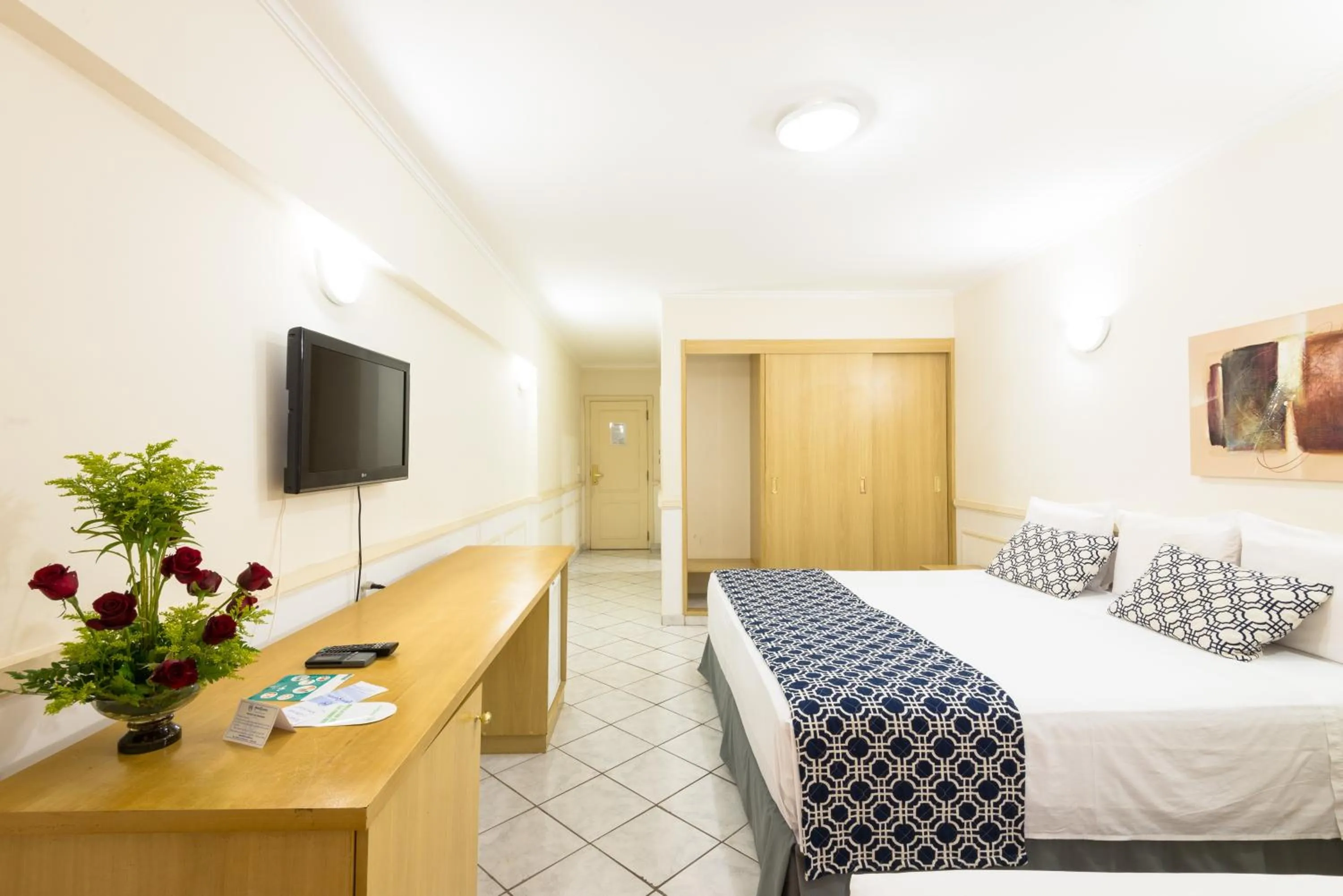 Photo of the whole room, Bed in Hotel Guarany