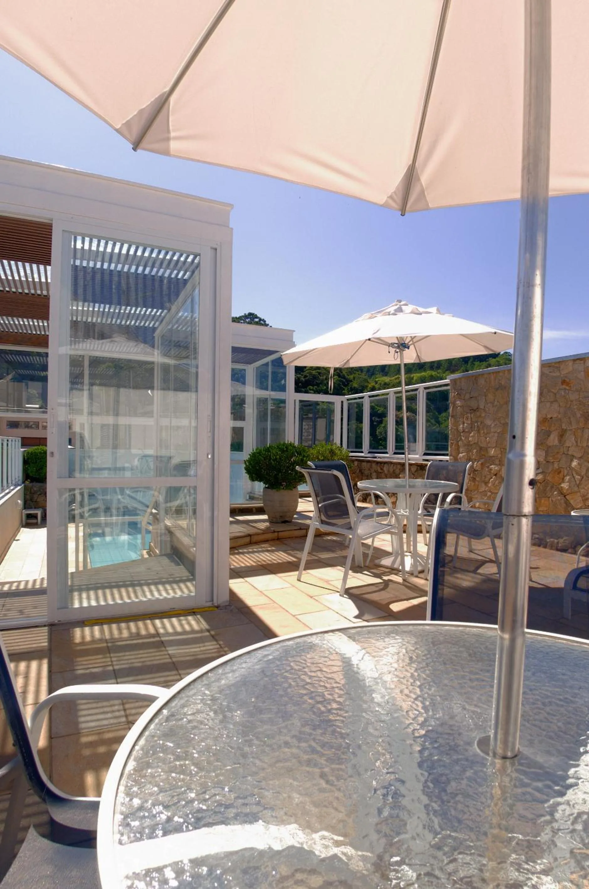 Day in Cordilheira Hotel