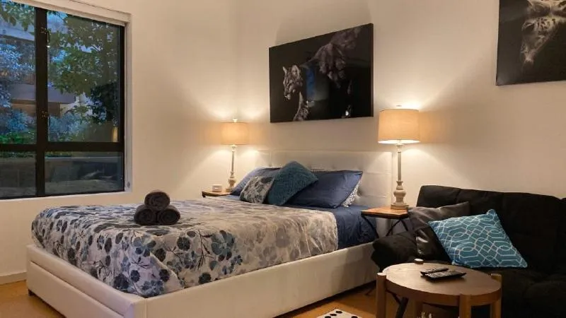 Integrity - Real Hollywood Experience