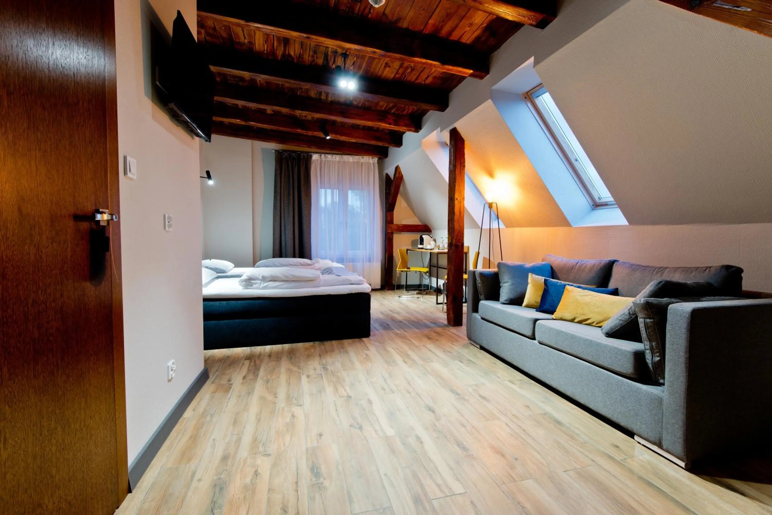 Photo of the whole room, Bed in ApartHotel I SORAU