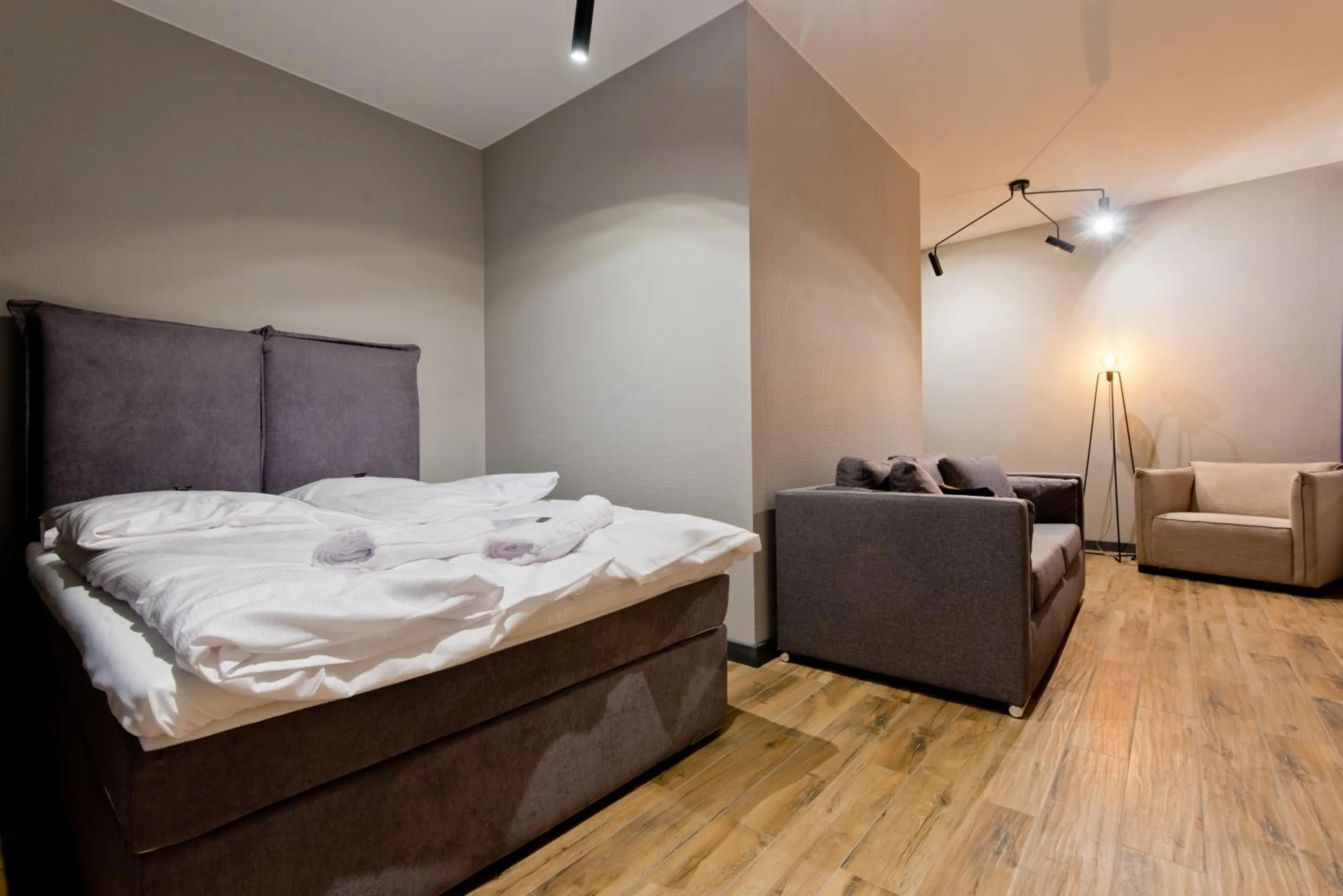 Photo of the whole room, Bed in ApartHotel I SORAU