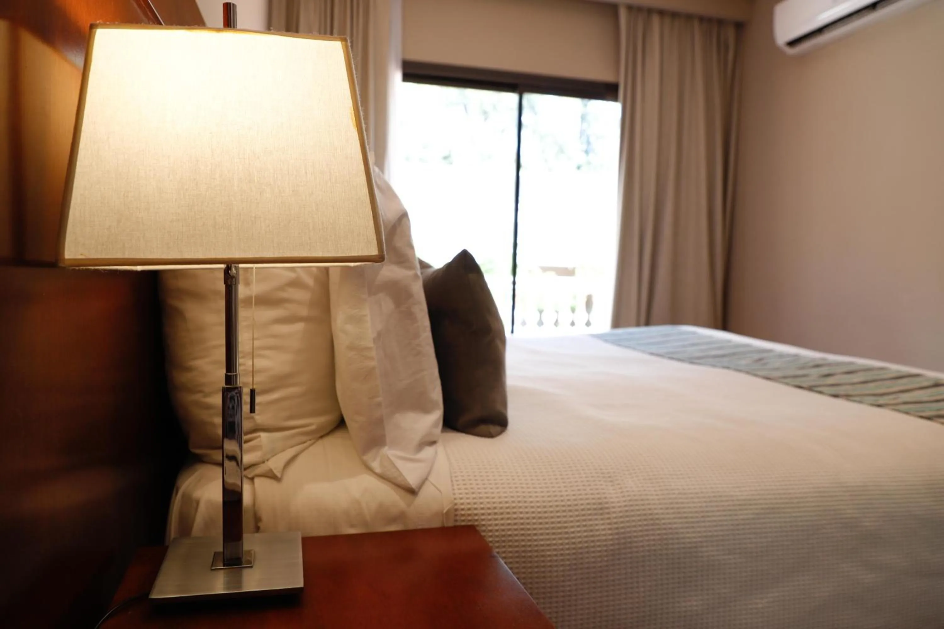 Photo of the whole room, Bed in Howard Johnson Resort & Spa Escobar