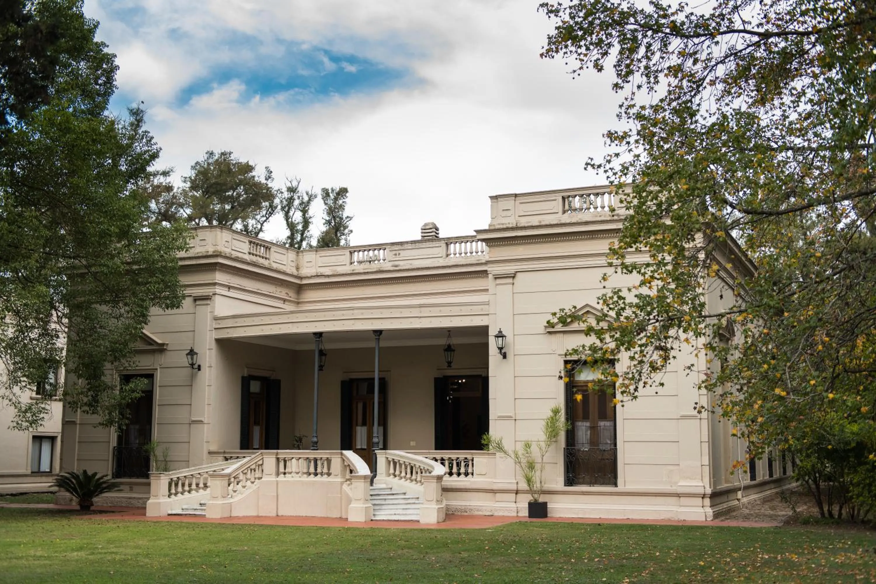 Facade/entrance in Howard Johnson Resort & Spa Escobar