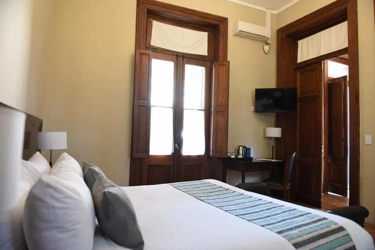 Bedroom, Bed in Howard Johnson Resort & Spa Escobar