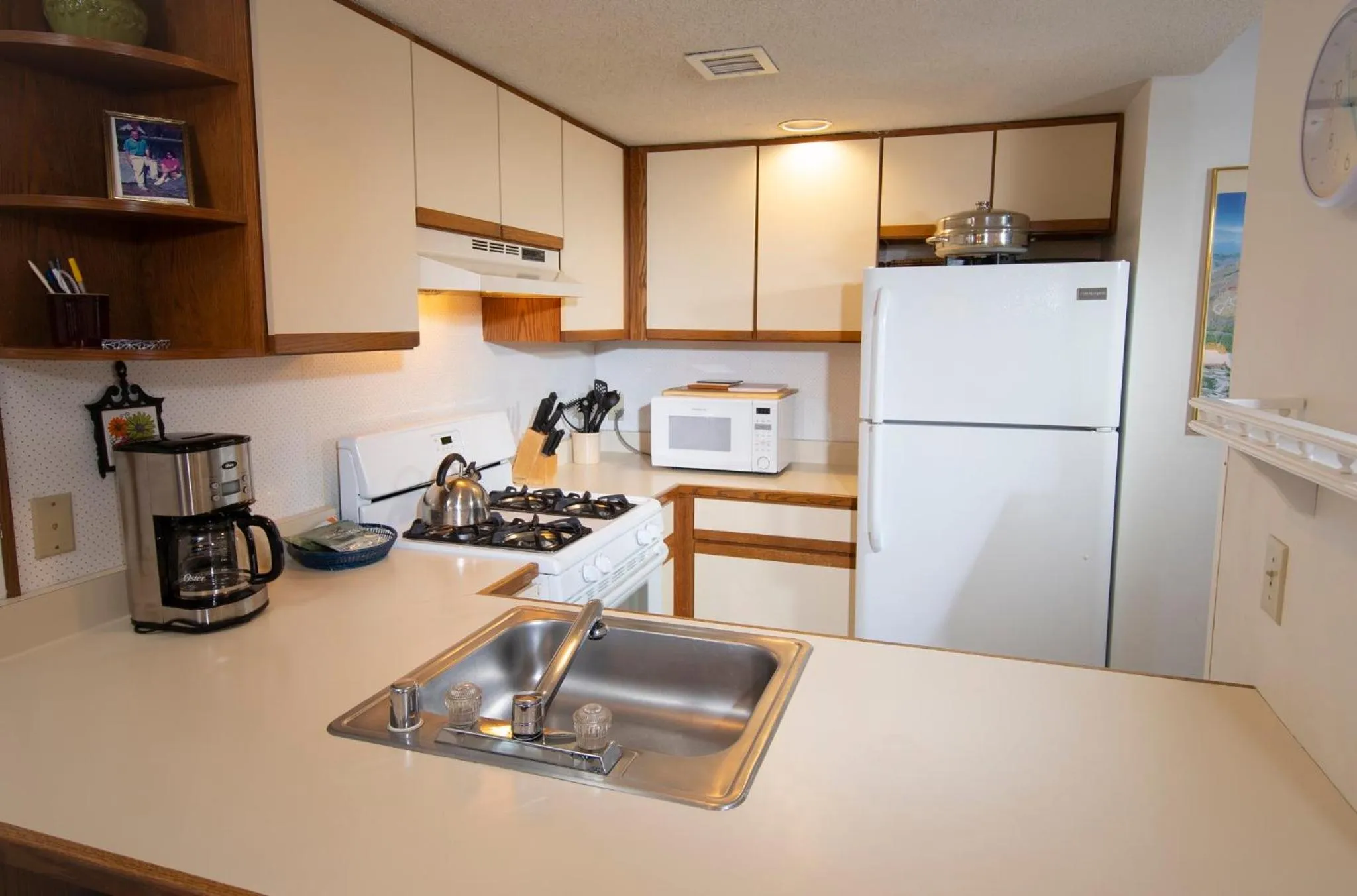 Kitchen or kitchenette in Winterplace on Okemo Mountain