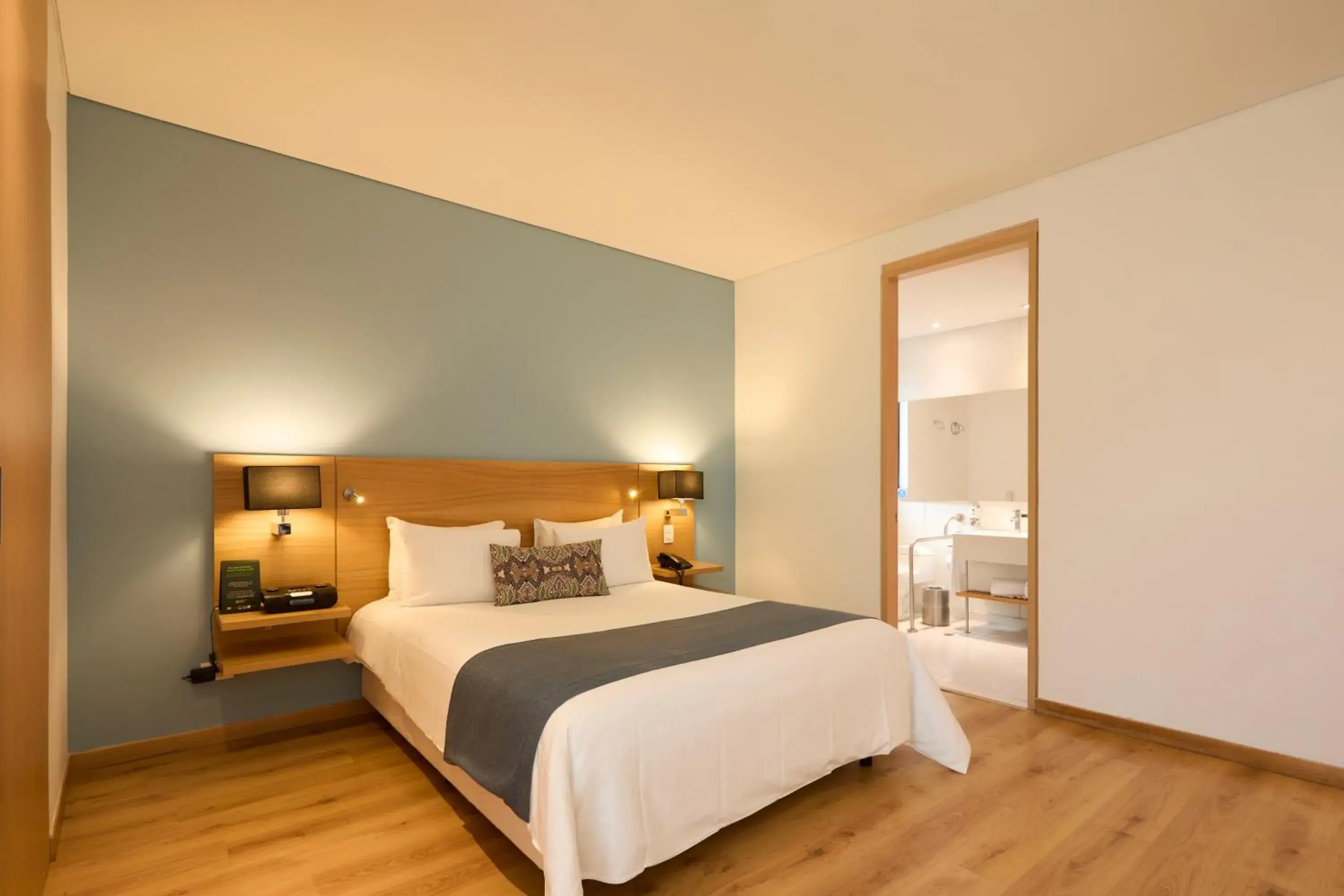 Bedroom, Bed in Hotel bh Parque 93 Bedroom, Bed in Hotel bh Parque 93