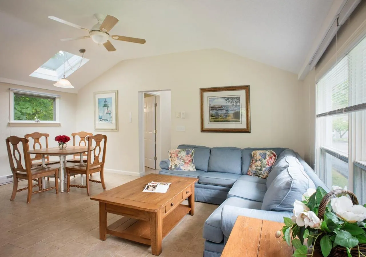 Seating area in Anchorage by the Sea