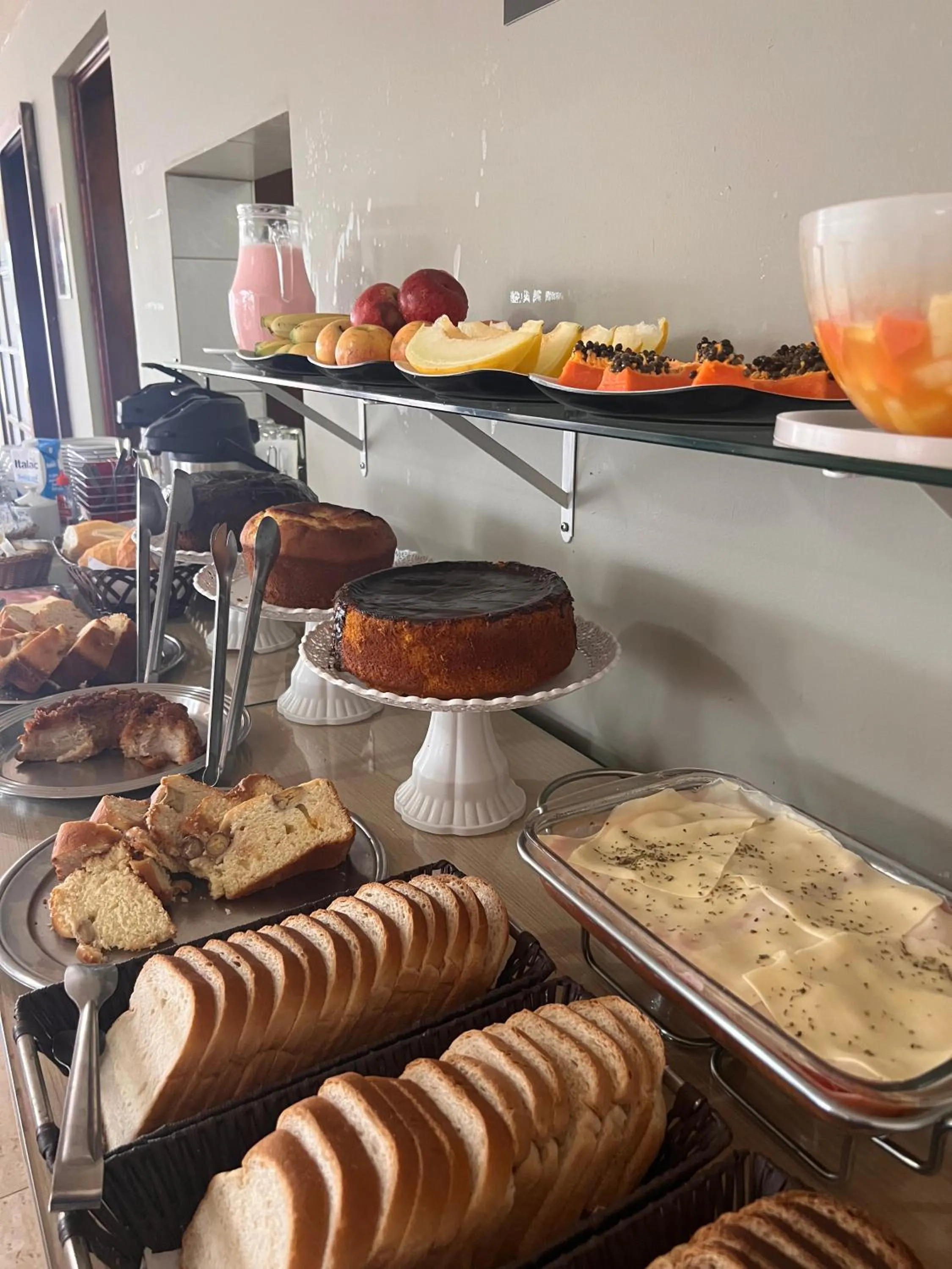 Breakfast in Hotel Elithi - O melhor custo benefício