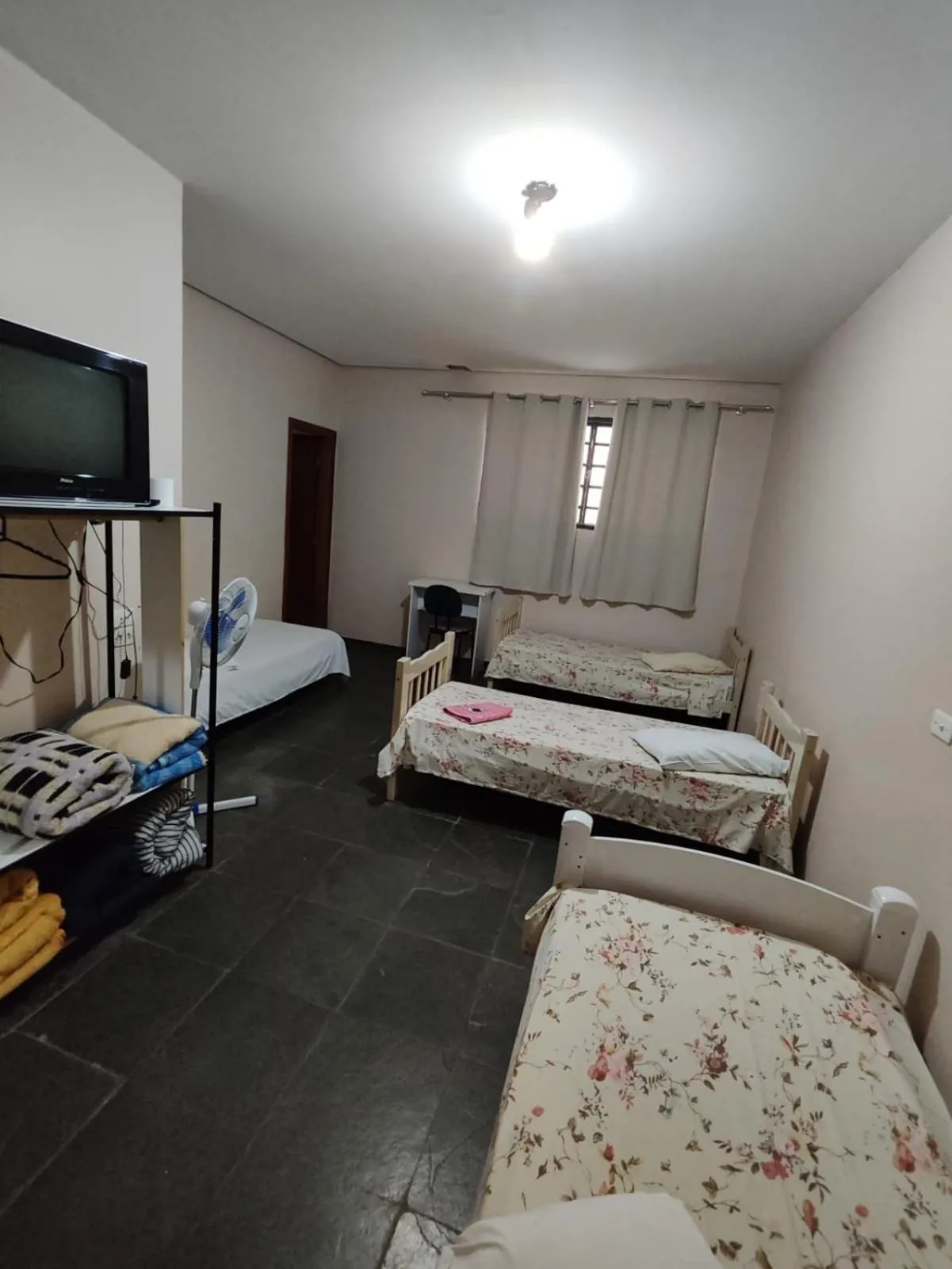 Bedroom, Bed in Hotel Elithi - O melhor custo benefício