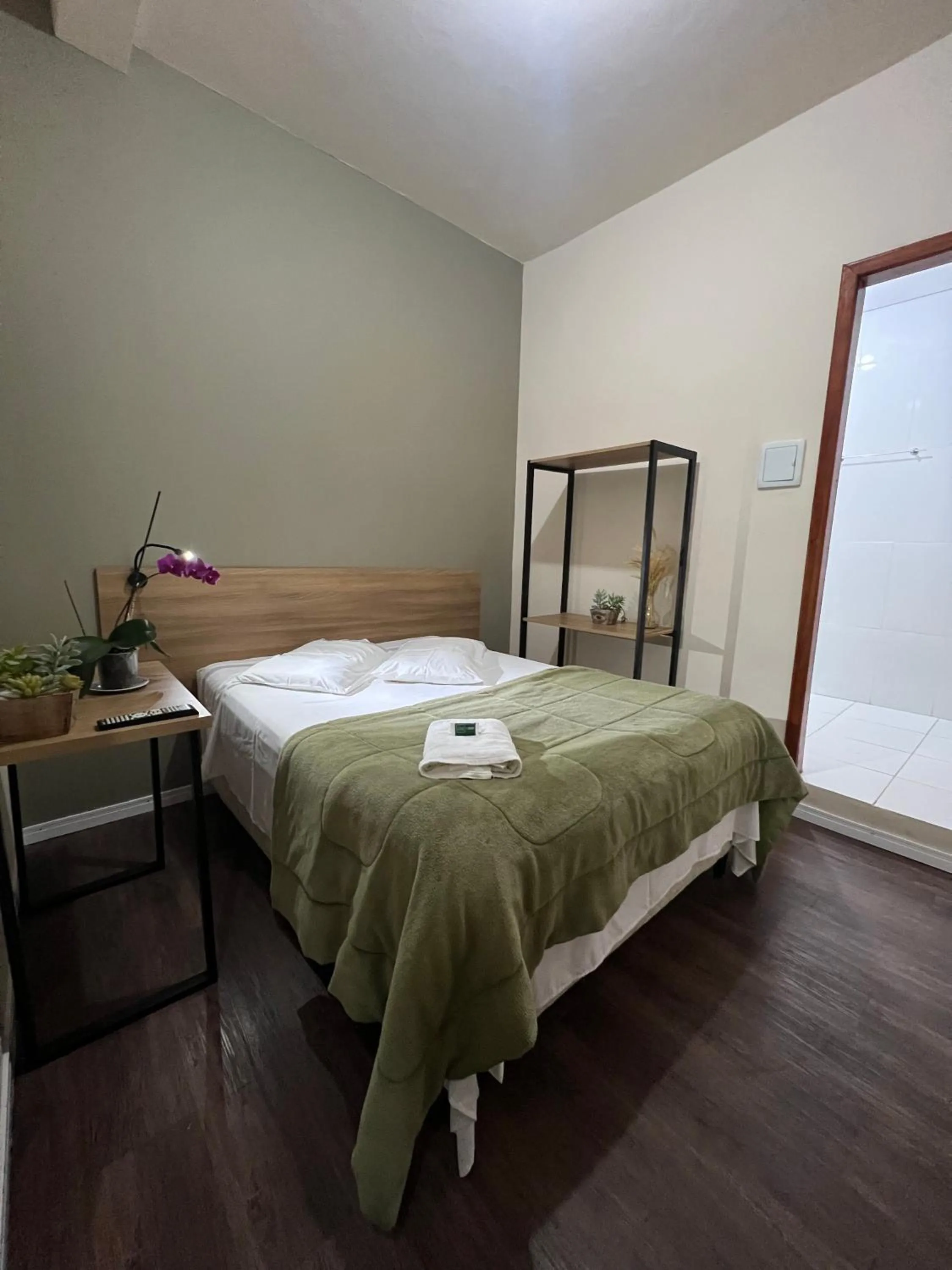 Bedroom, Bed in Hotel Elithi - O melhor custo benefício
