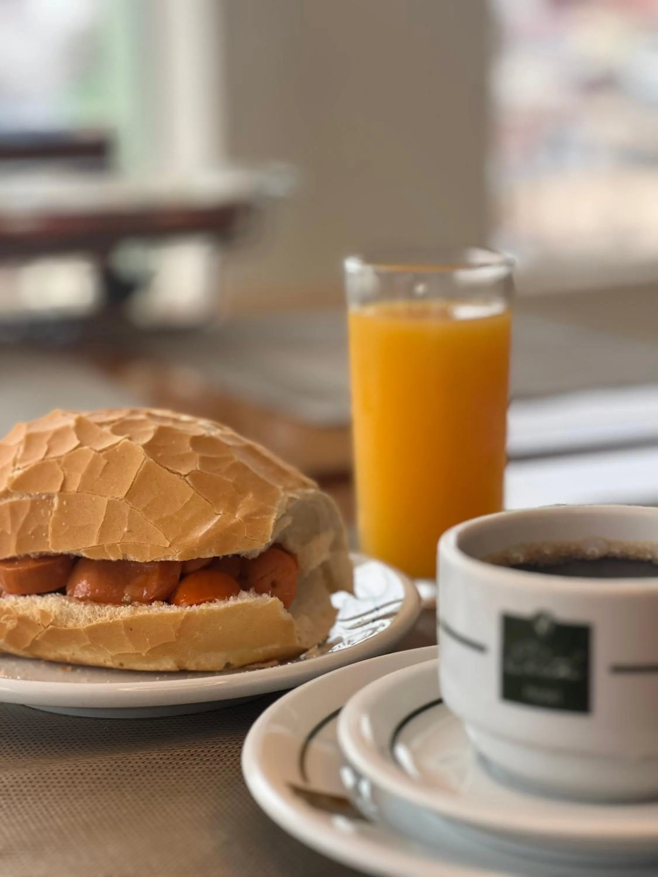 Breakfast in Hotel Elithi - O melhor custo benefício