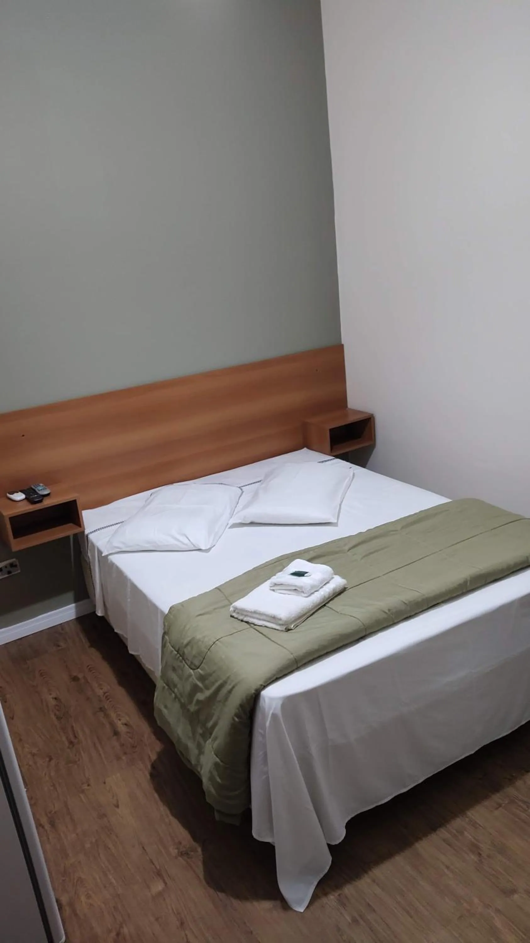 Bedroom, Bed in Hotel Elithi - O melhor custo benefício