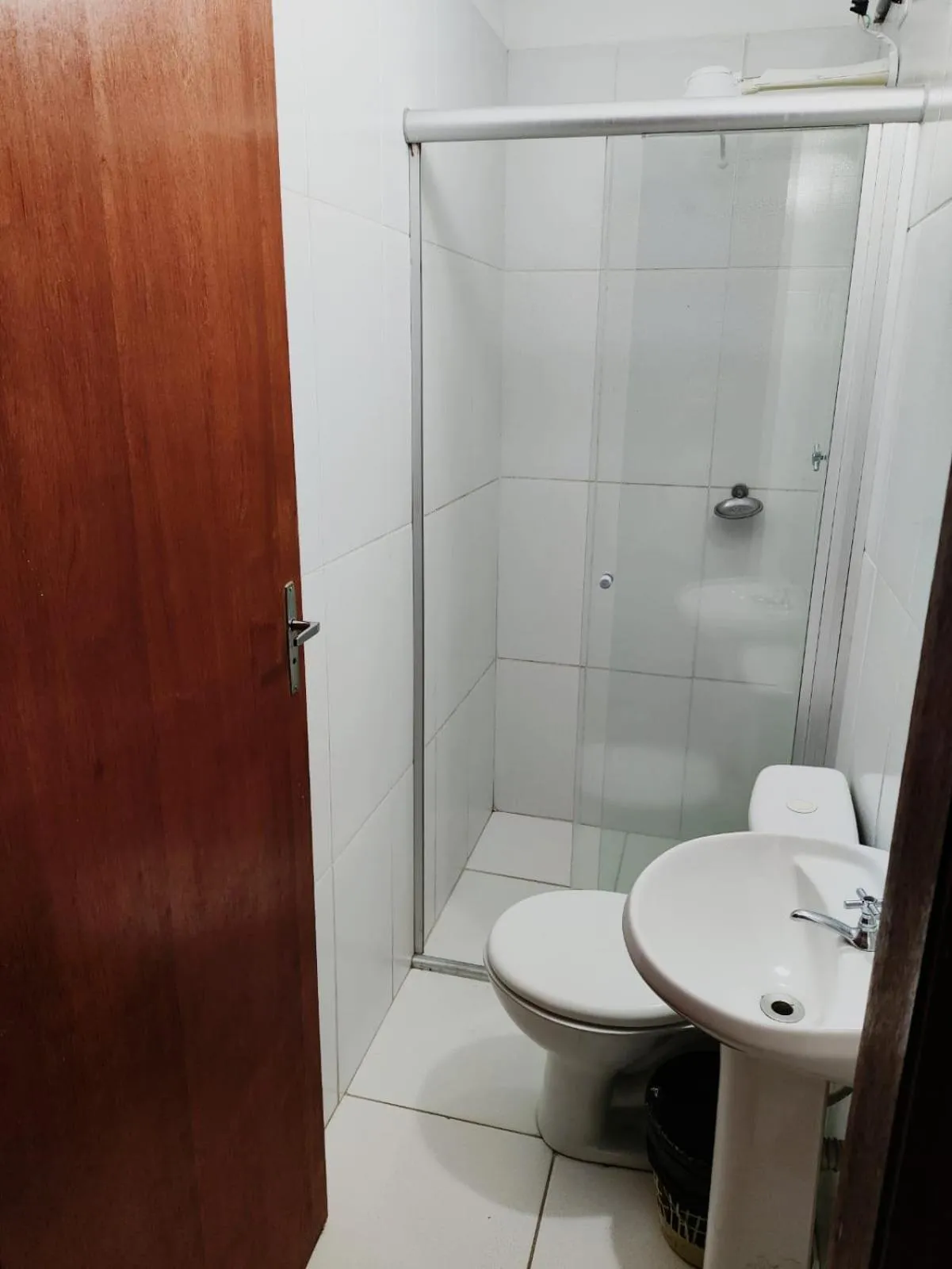 Bathroom in Hotel Elithi - O melhor custo benefício