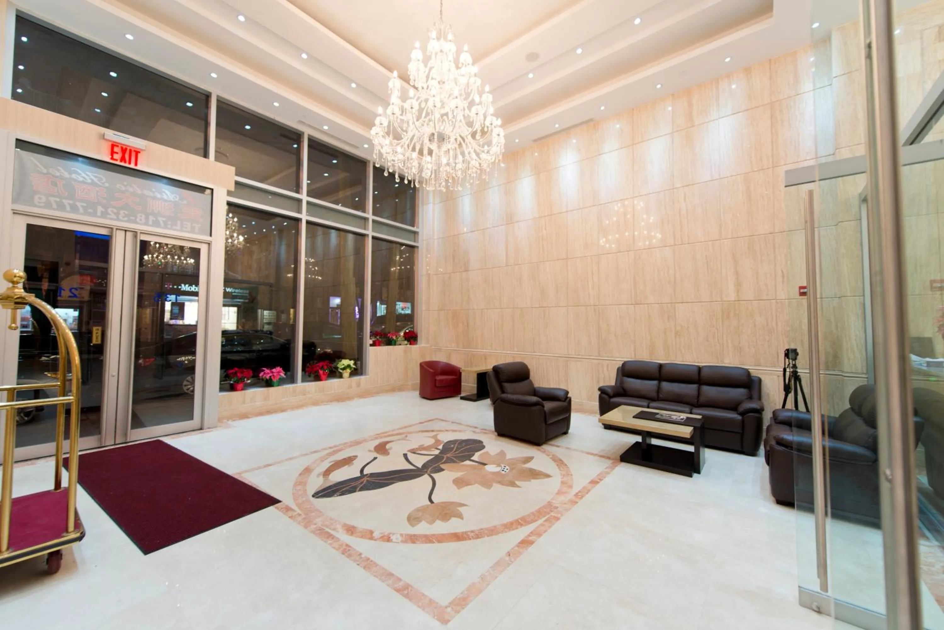 Facade/entrance in Asiatic Hotel - Flushing