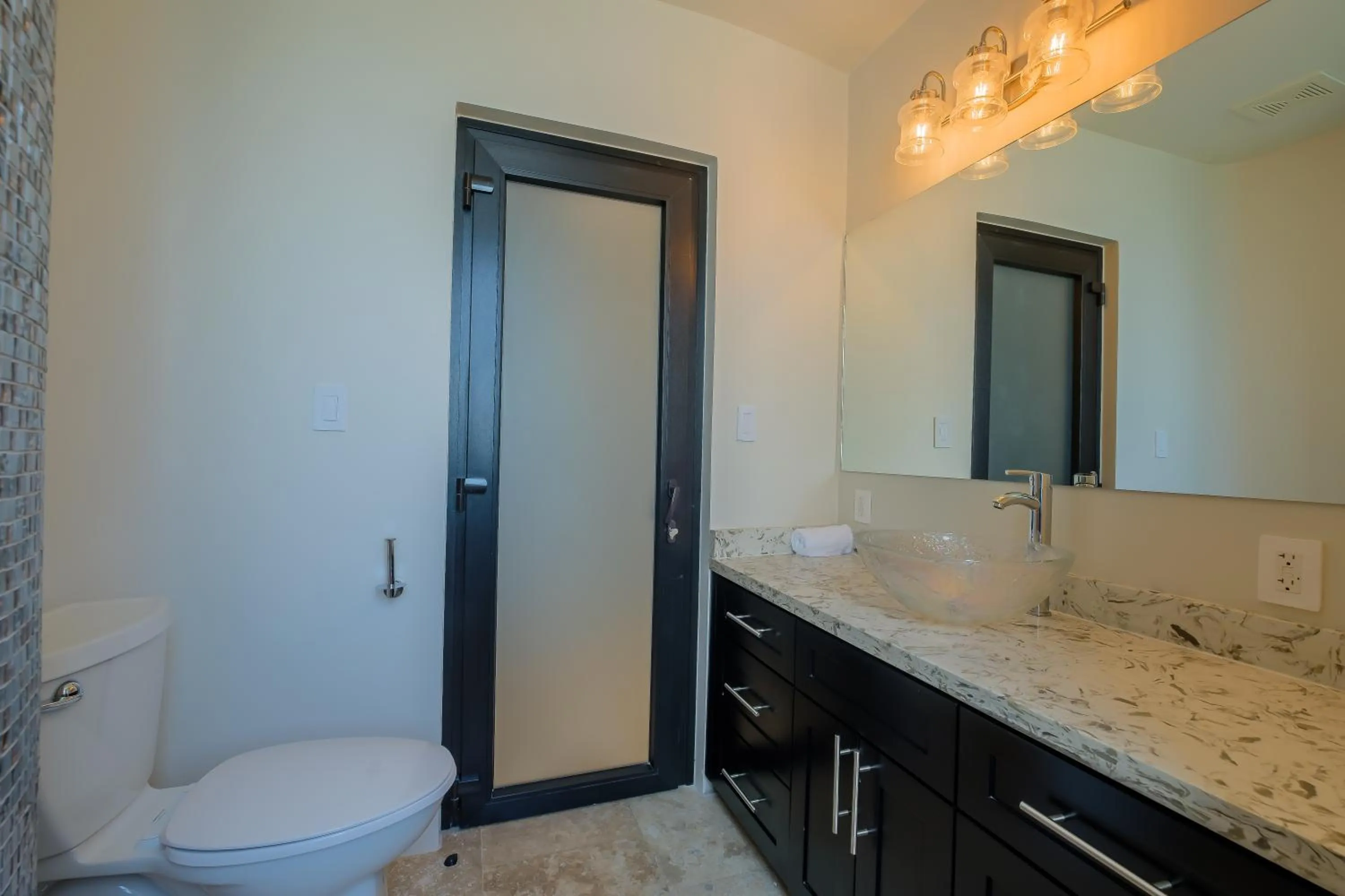 Bathroom in Diamante Beachfront Suites