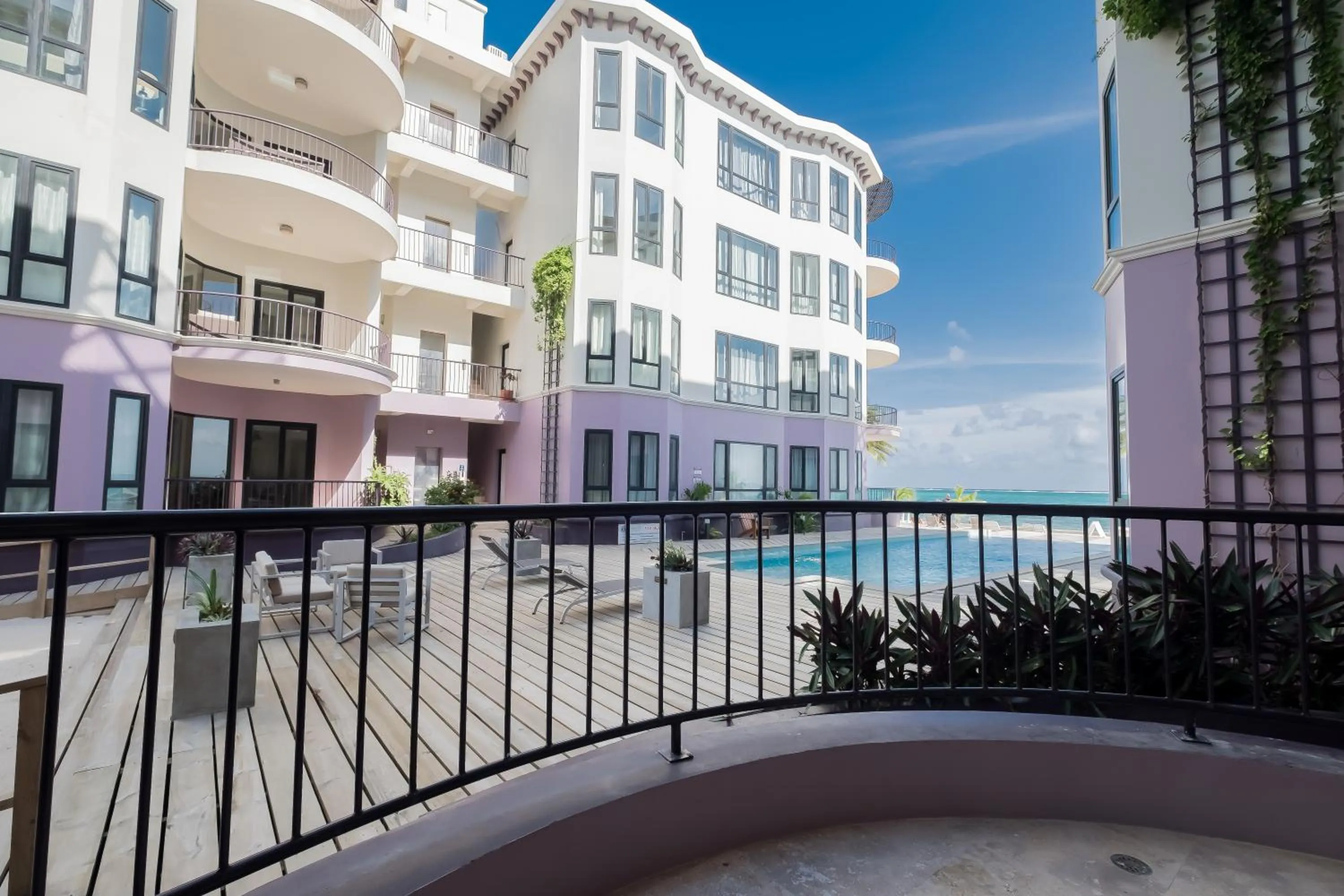 Balcony/Terrace in Diamante Beachfront Suites