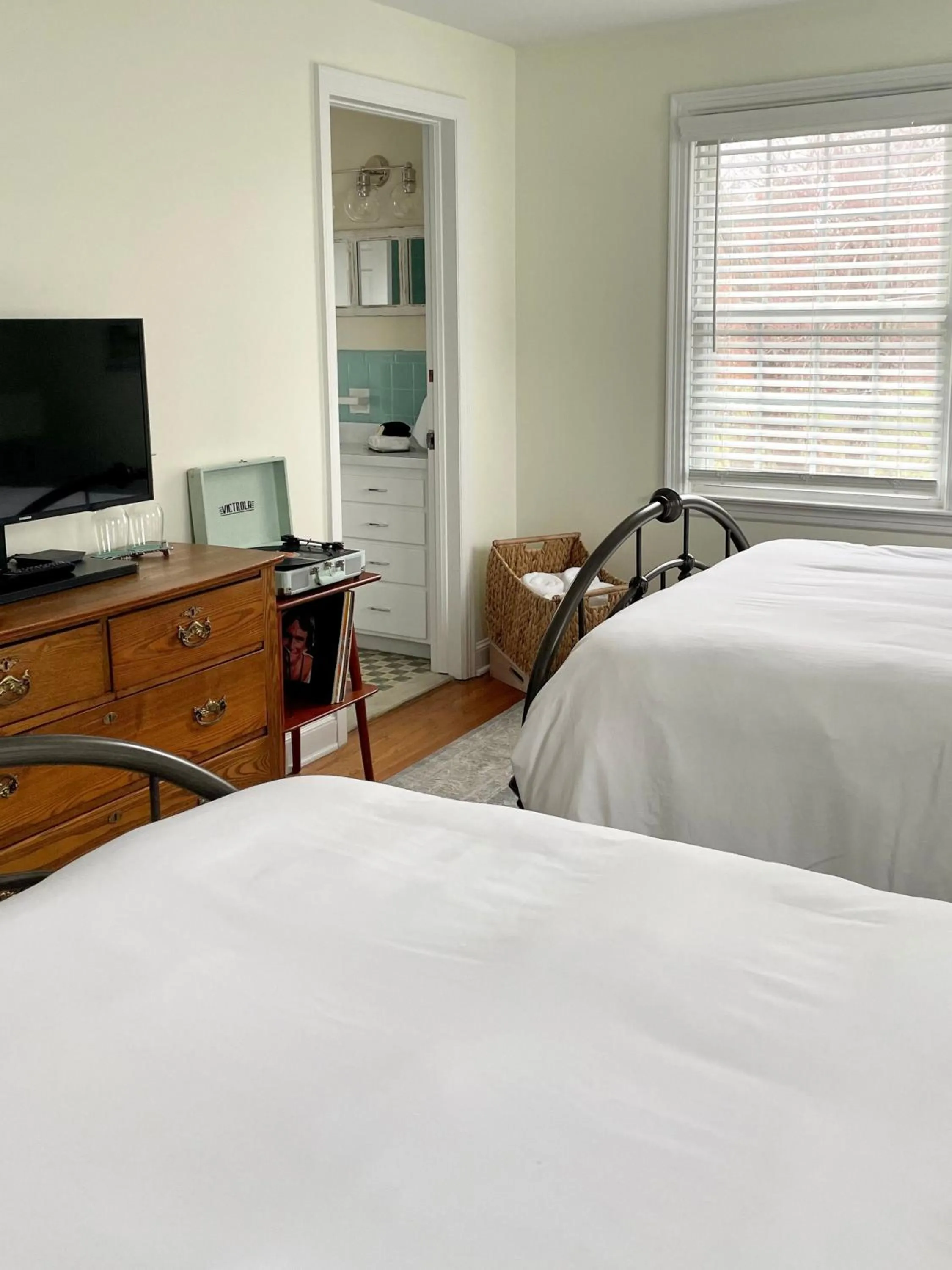 Bedroom, Bed in The Homestead