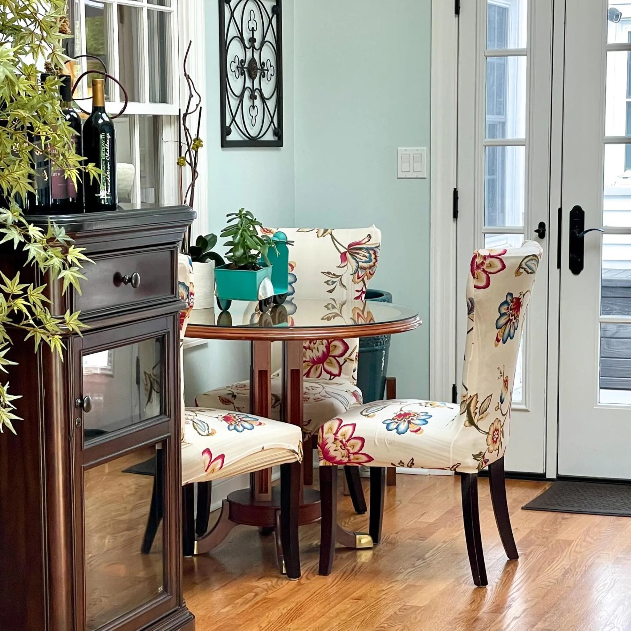 Communal lounge/ TV room in The Homestead