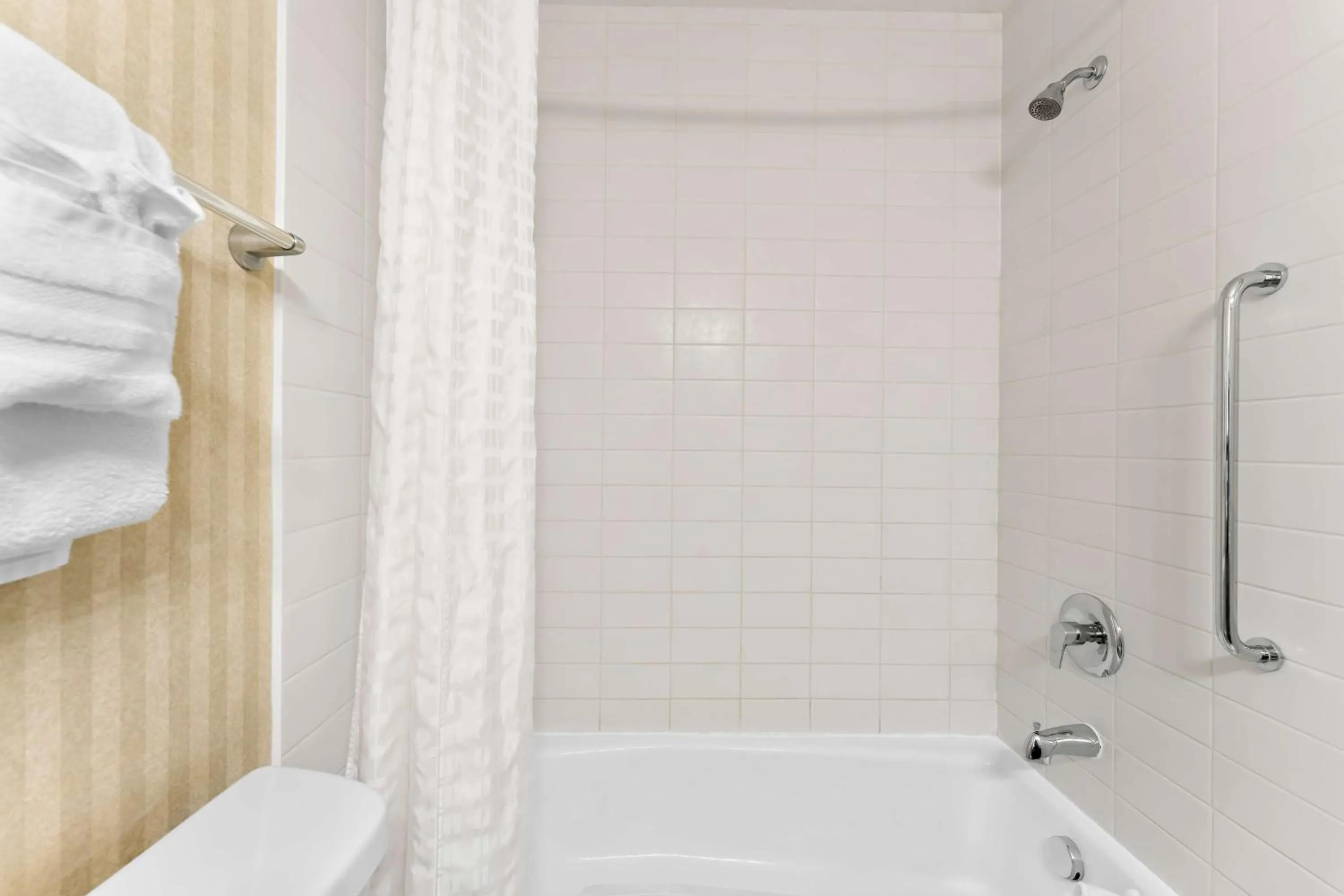 Bathroom in Best Western Williams Lake