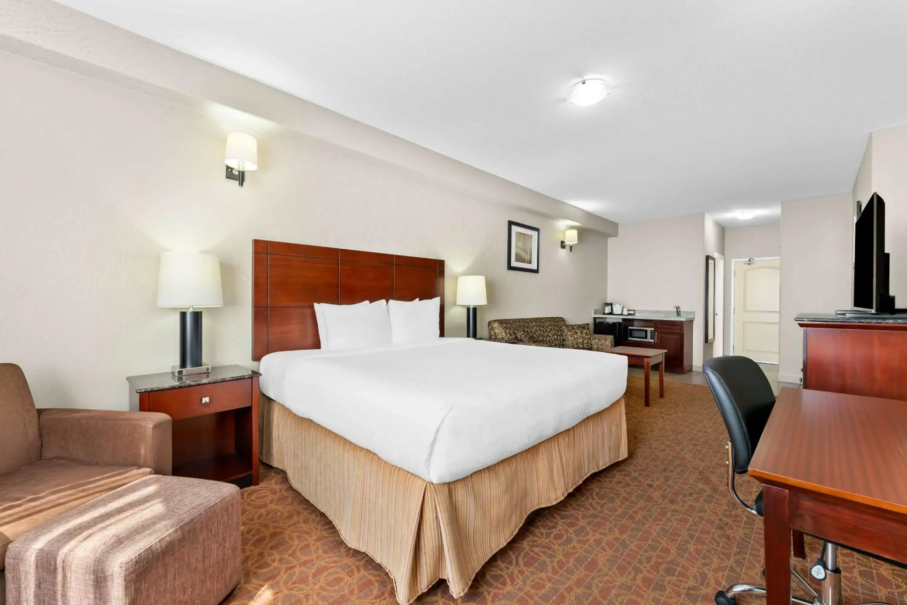 Bedroom, Bed in Best Western Williams Lake Bedroom, Bed in Best Western Williams Lake