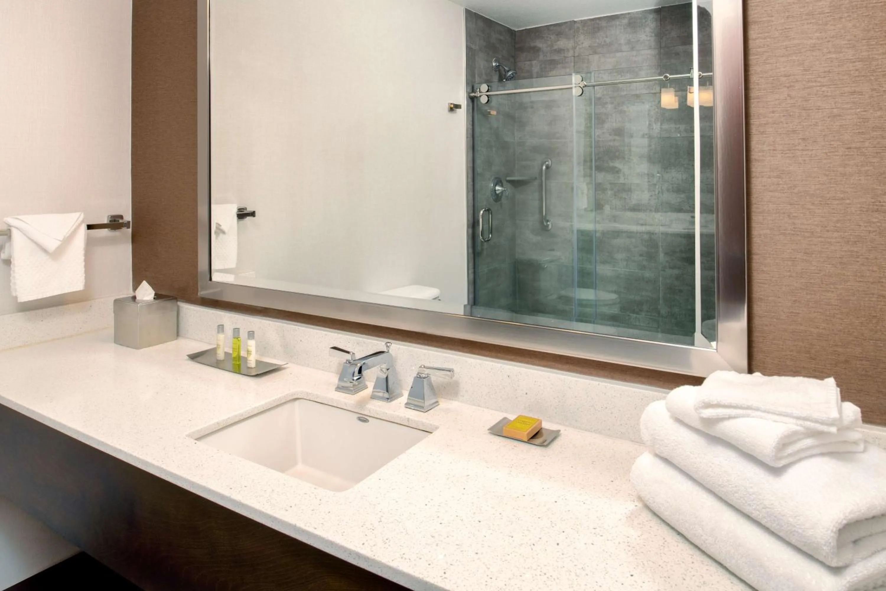 Bathroom in DoubleTree by Hilton Olympia