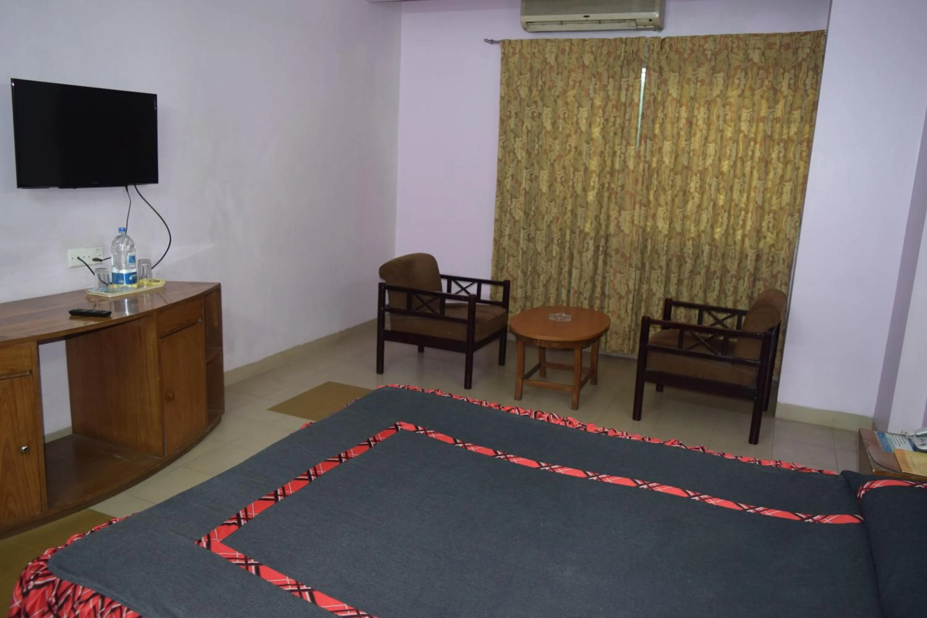 Asian SR Hotel