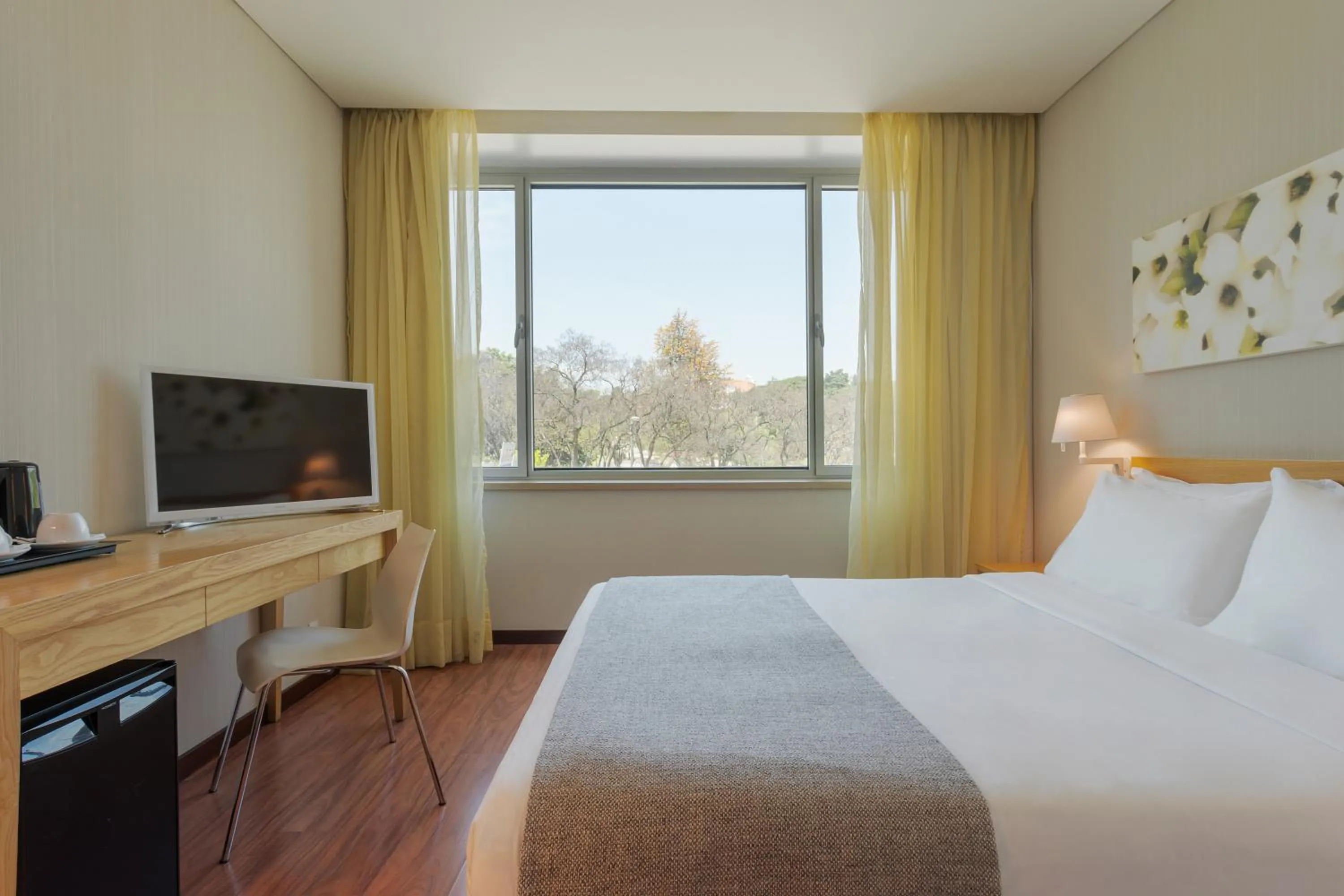 Bedroom, Bed in HF Fénix Garden