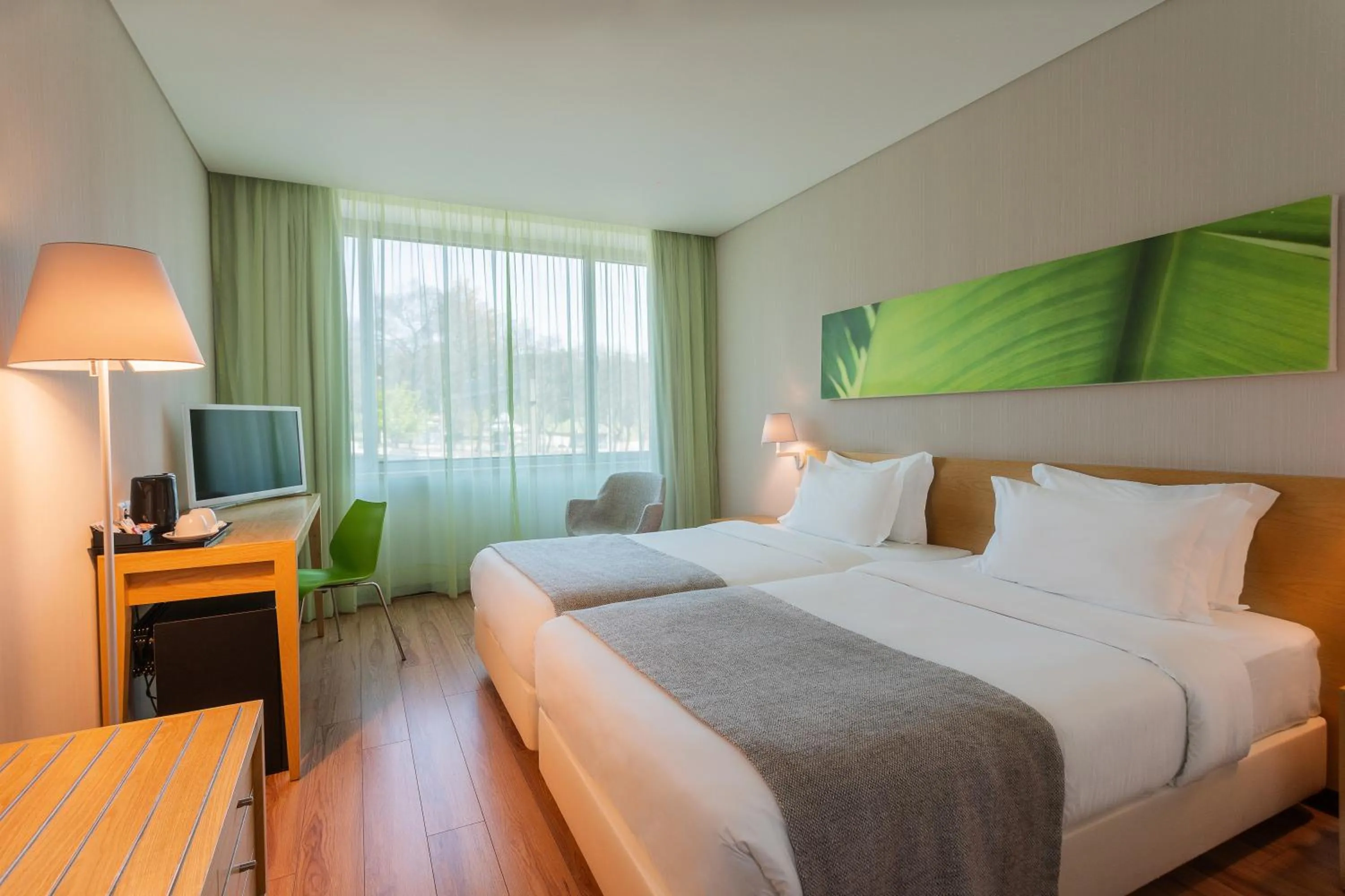 Bed in HF Fénix Garden