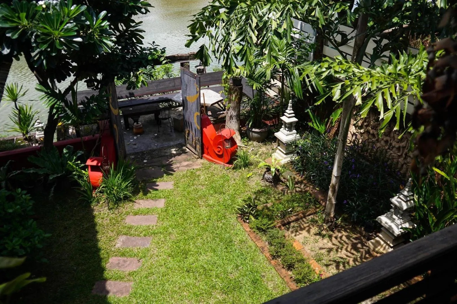 Garden in The Riverside Guest House