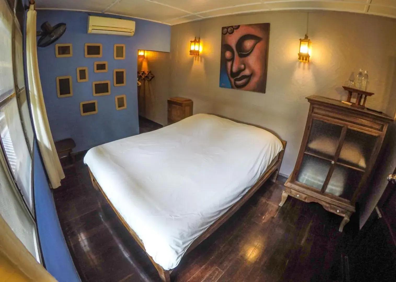 Standard Double Room in The Riverside Guest House Standard Double Room in The Riverside Guest House