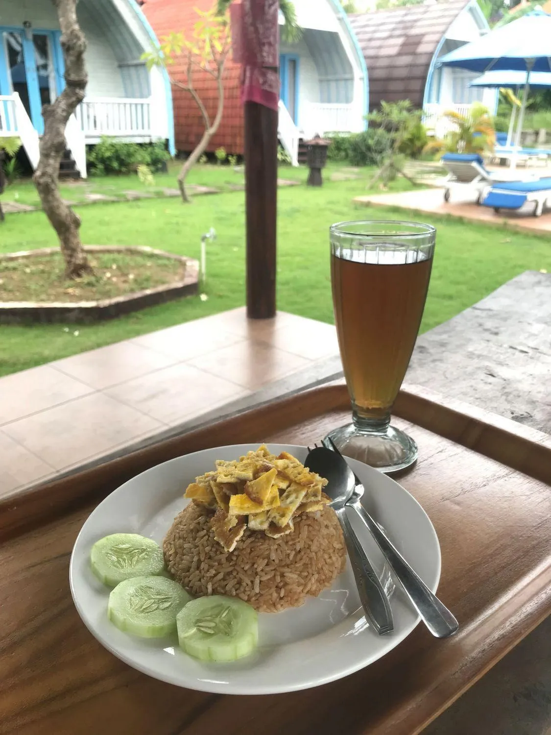 Breakfast in Megaland Bungalow
