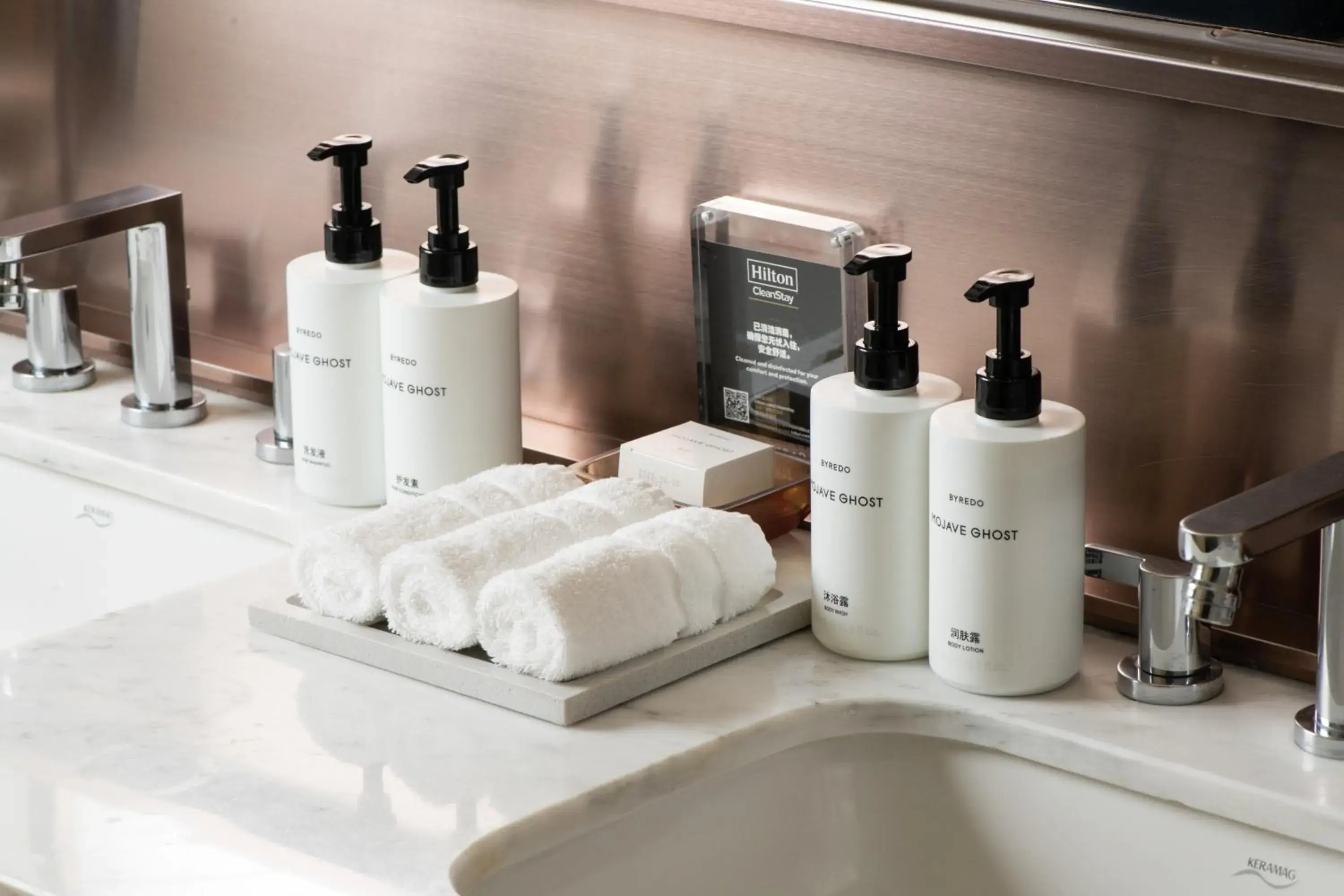 Premium King Room in Conrad Beijing by Hilton Premium King Room in Conrad Beijing by Hilton