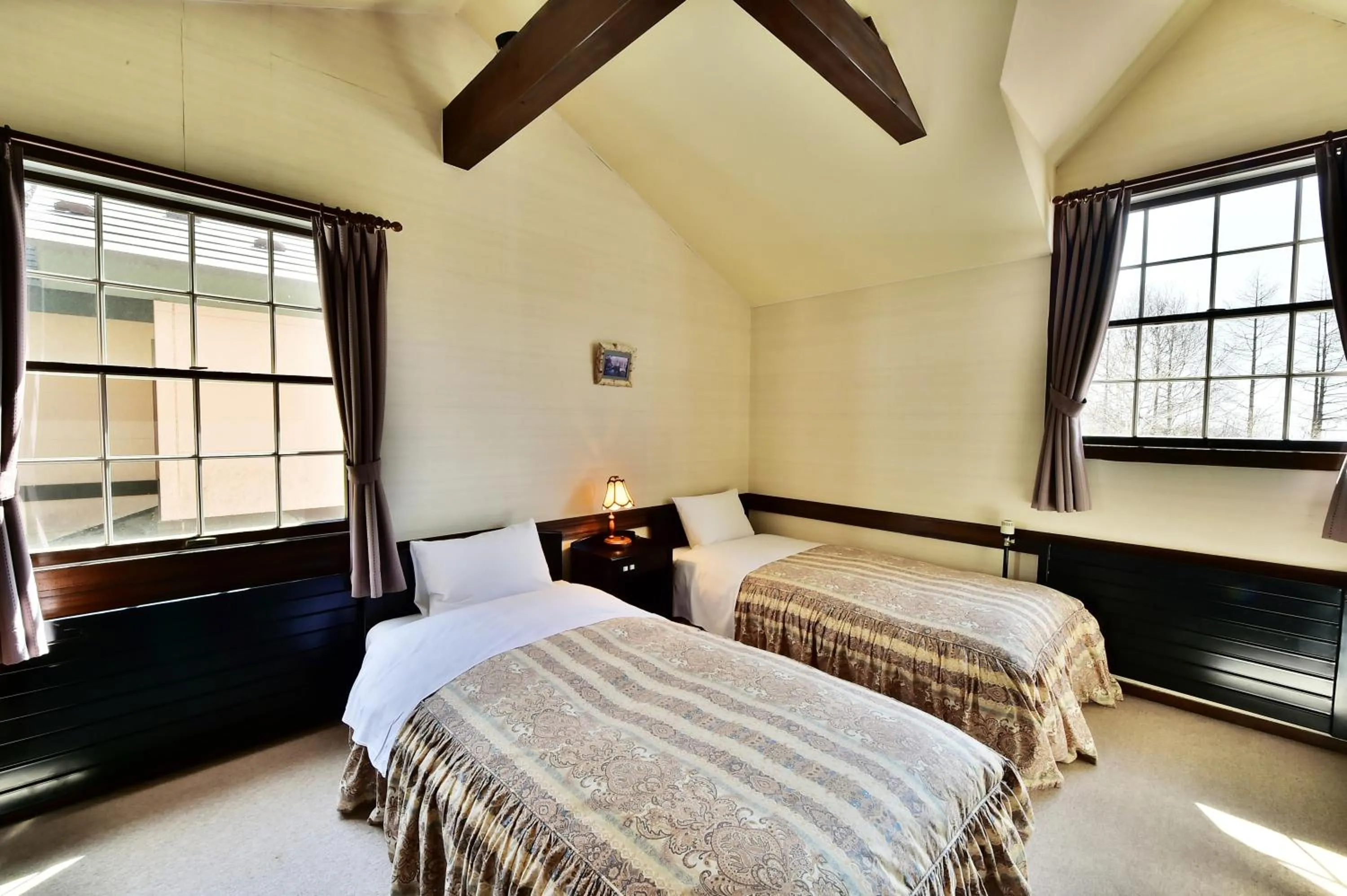 Bedroom, Bed in Petit Hotel Kanan