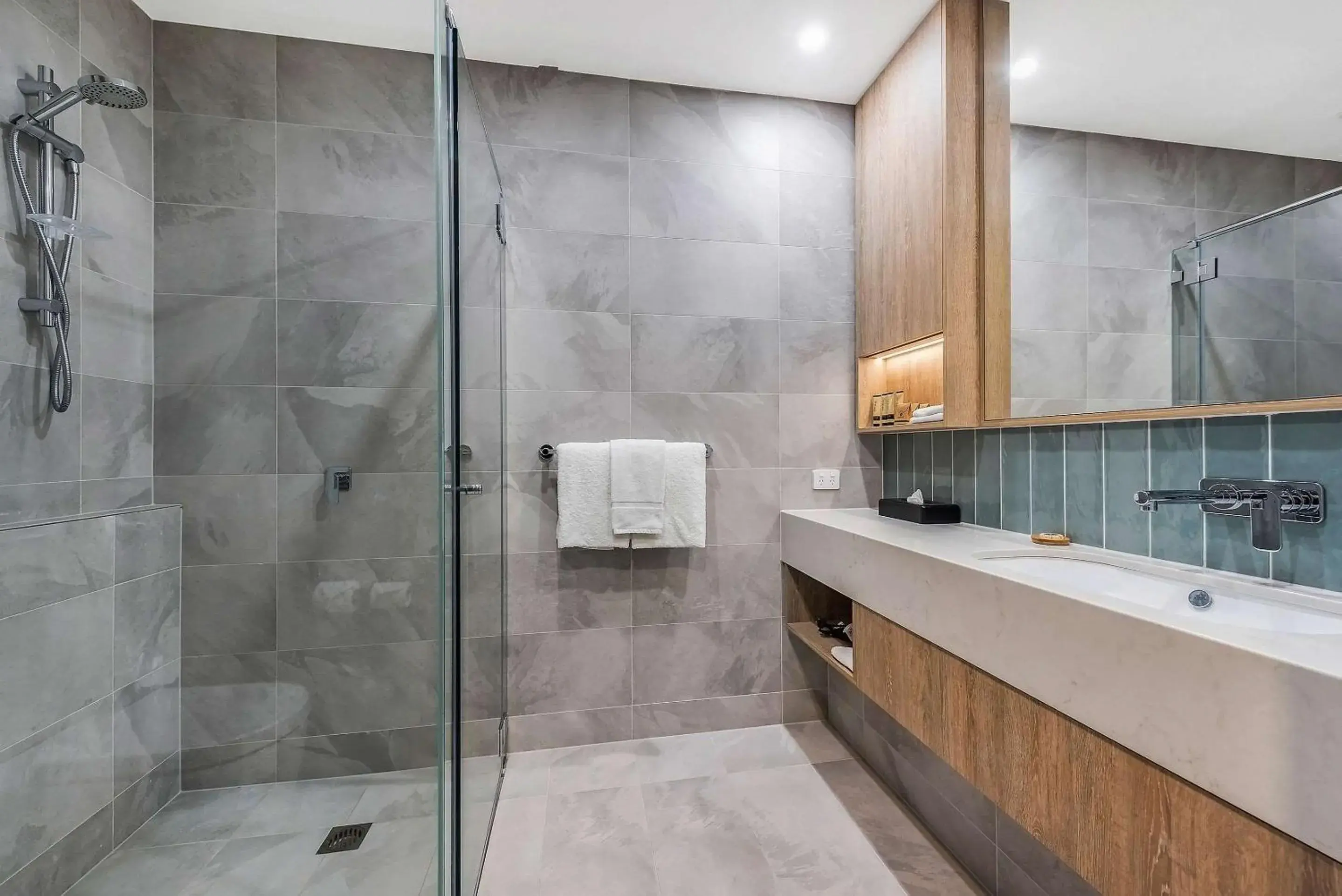 Bedroom in Ingot Hotel Perth, an Ascend Collection Hotel Bedroom in Ingot Hotel Perth, an Ascend Collection Hotel