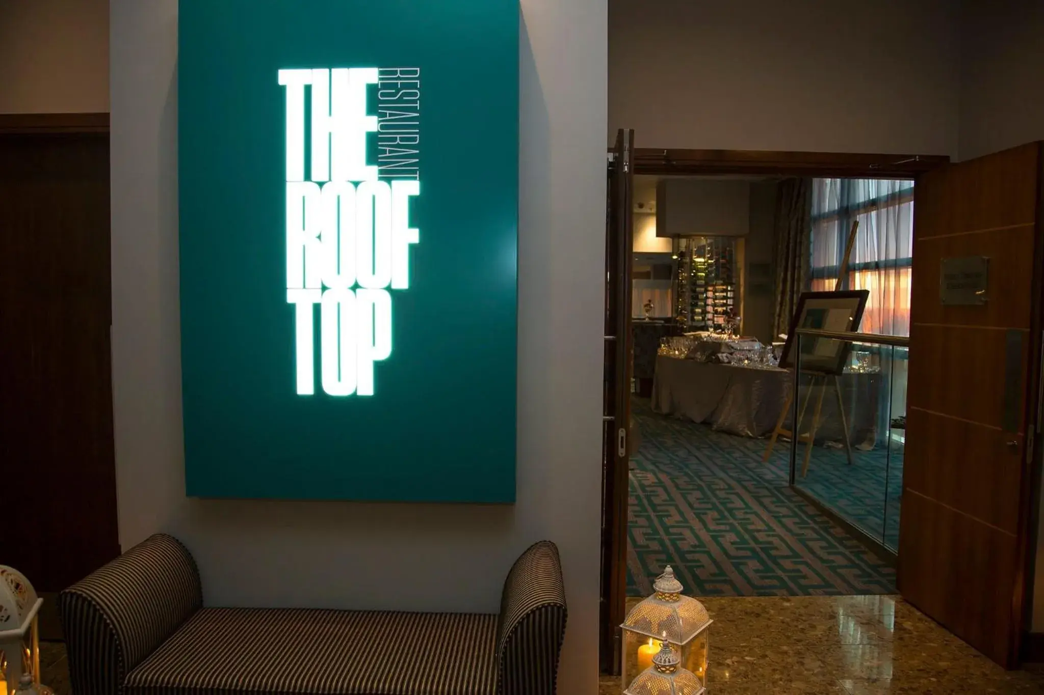 Restaurant/places to eat in The Gateway Hotel Restaurant/places to eat in The Gateway Hotel