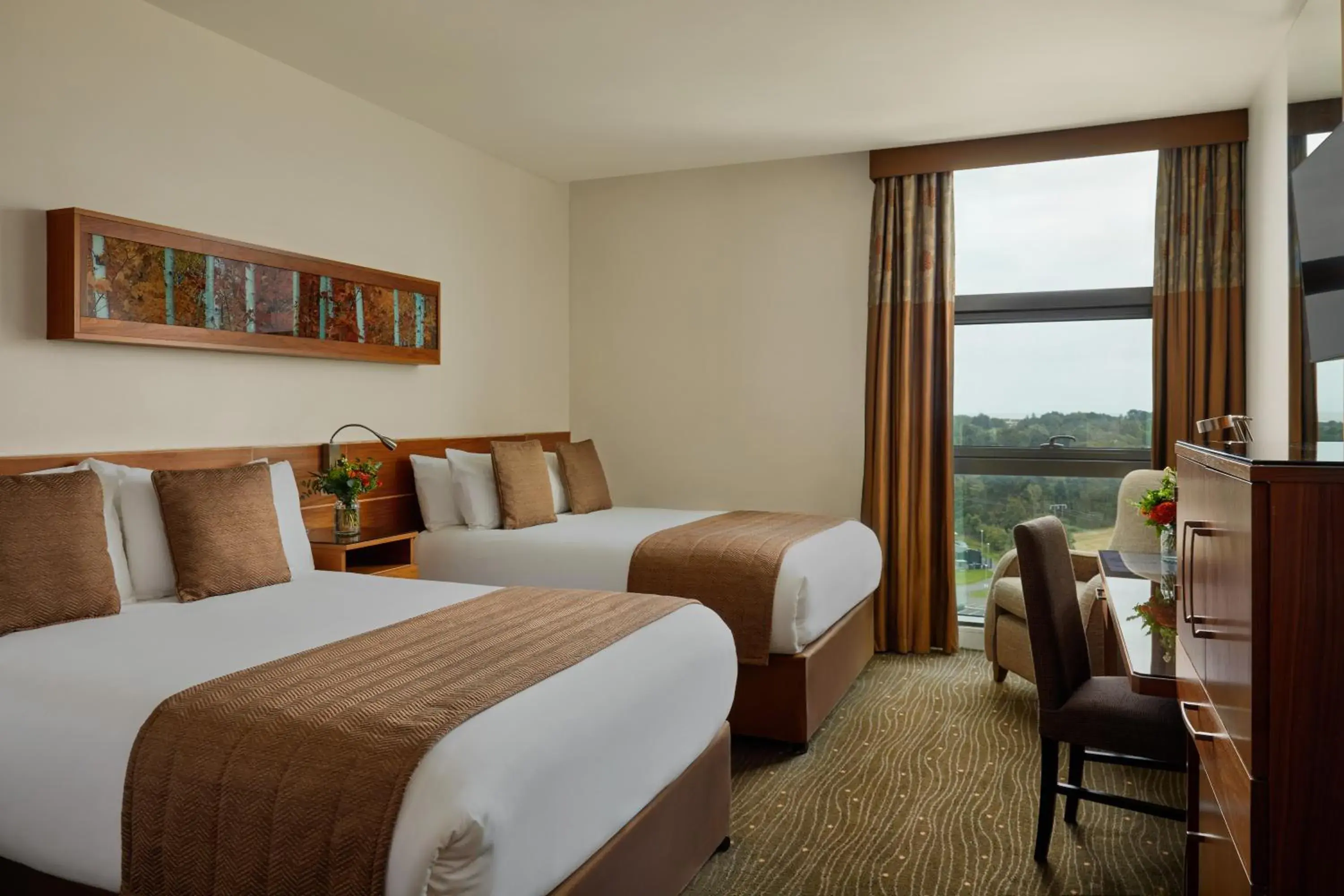 Photo of the whole room, Bed in The Gateway Hotel Photo of the whole room, Bed in The Gateway Hotel