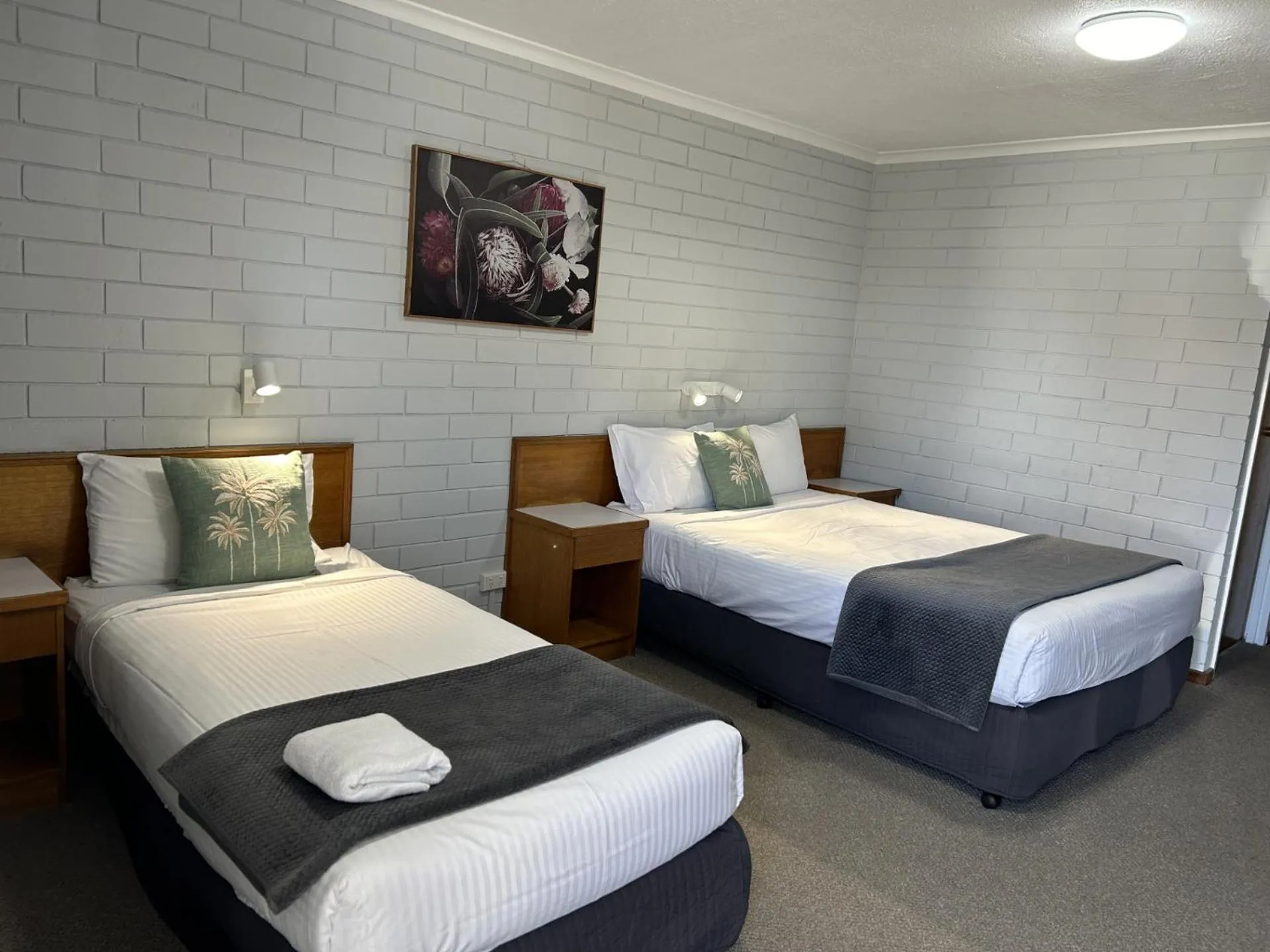 Bed in Frewville Motor Inn